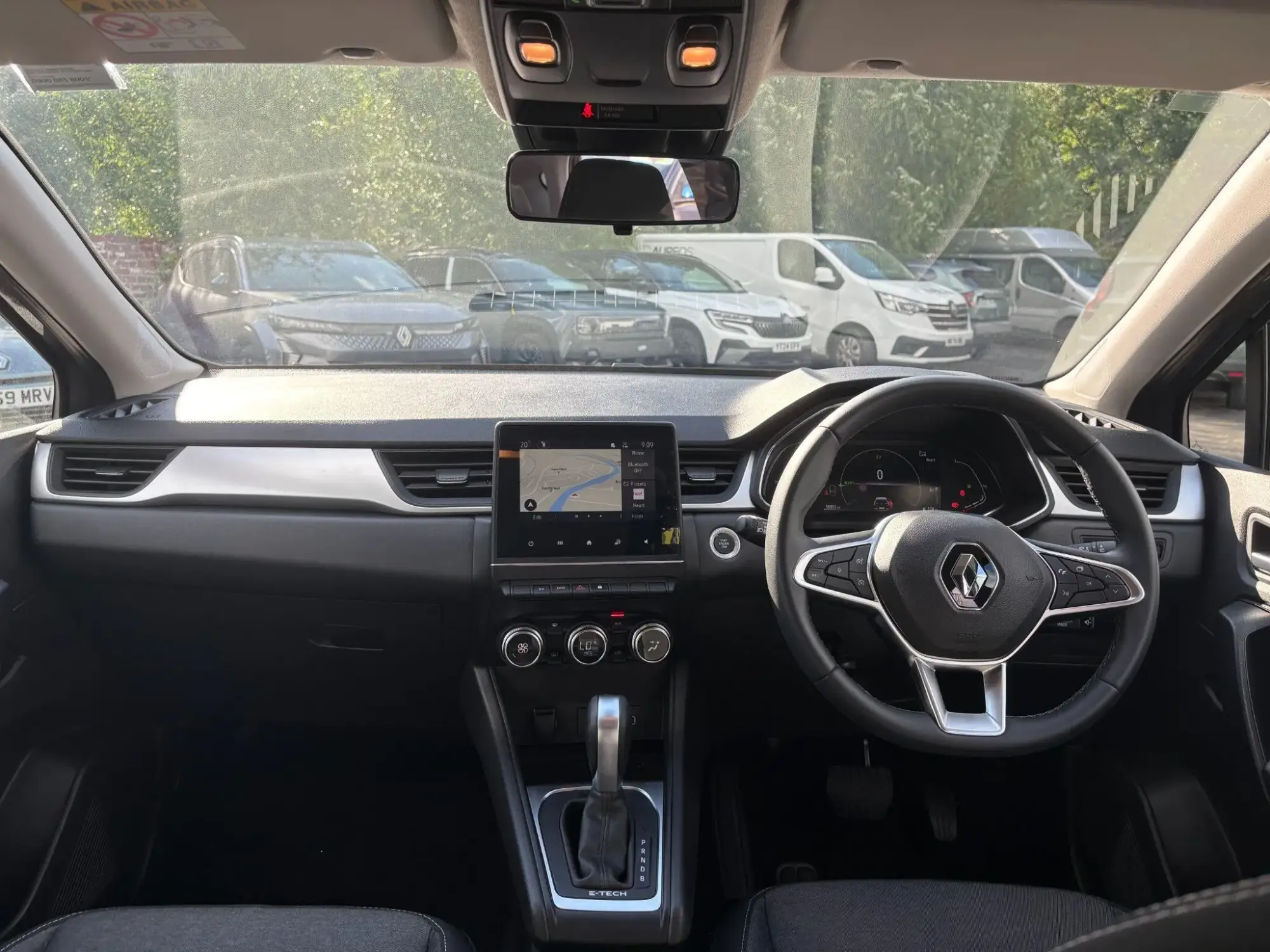 Renault Captur E-Tech Image 27