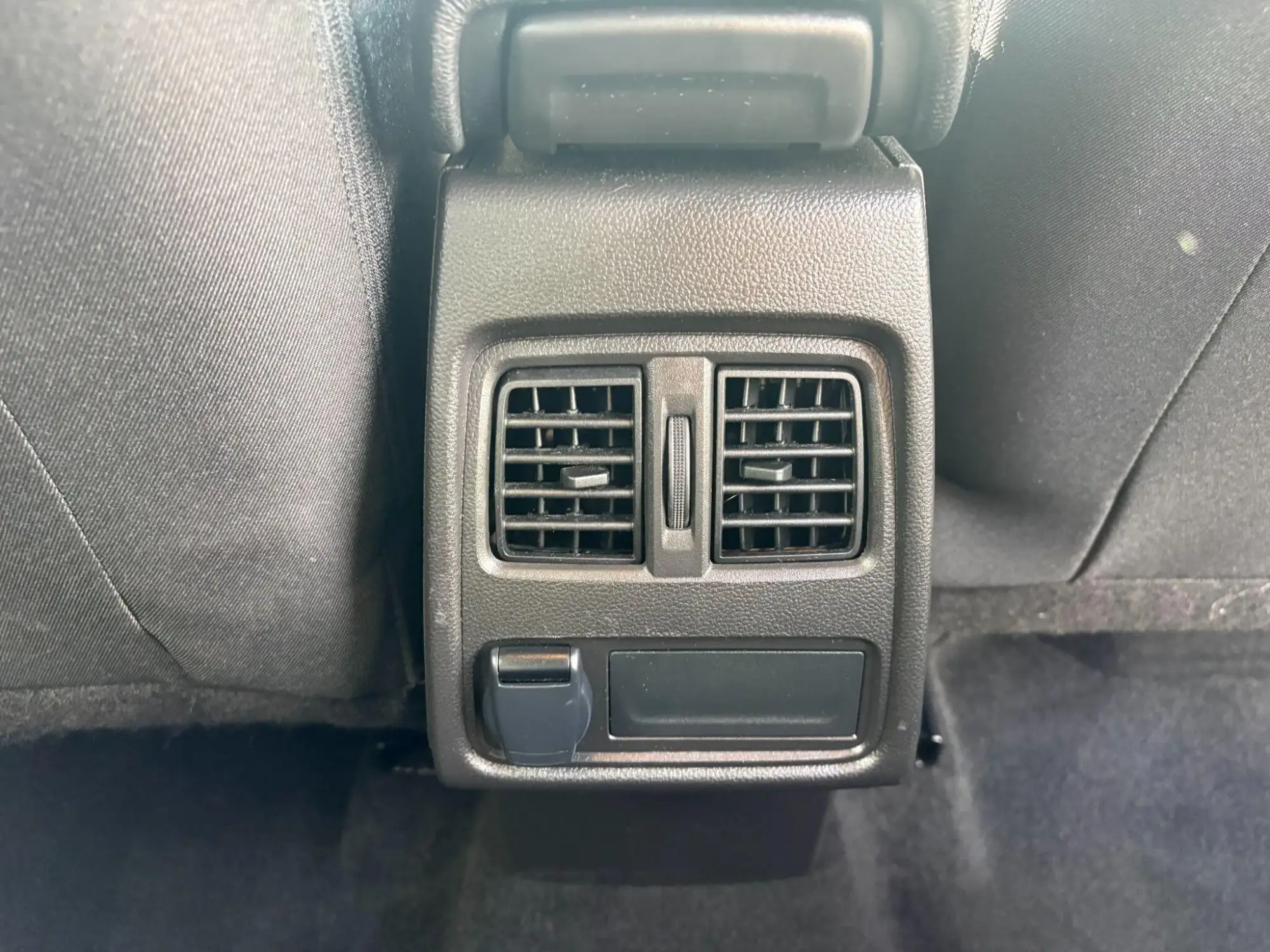 Renault Captur E-Tech Image 30