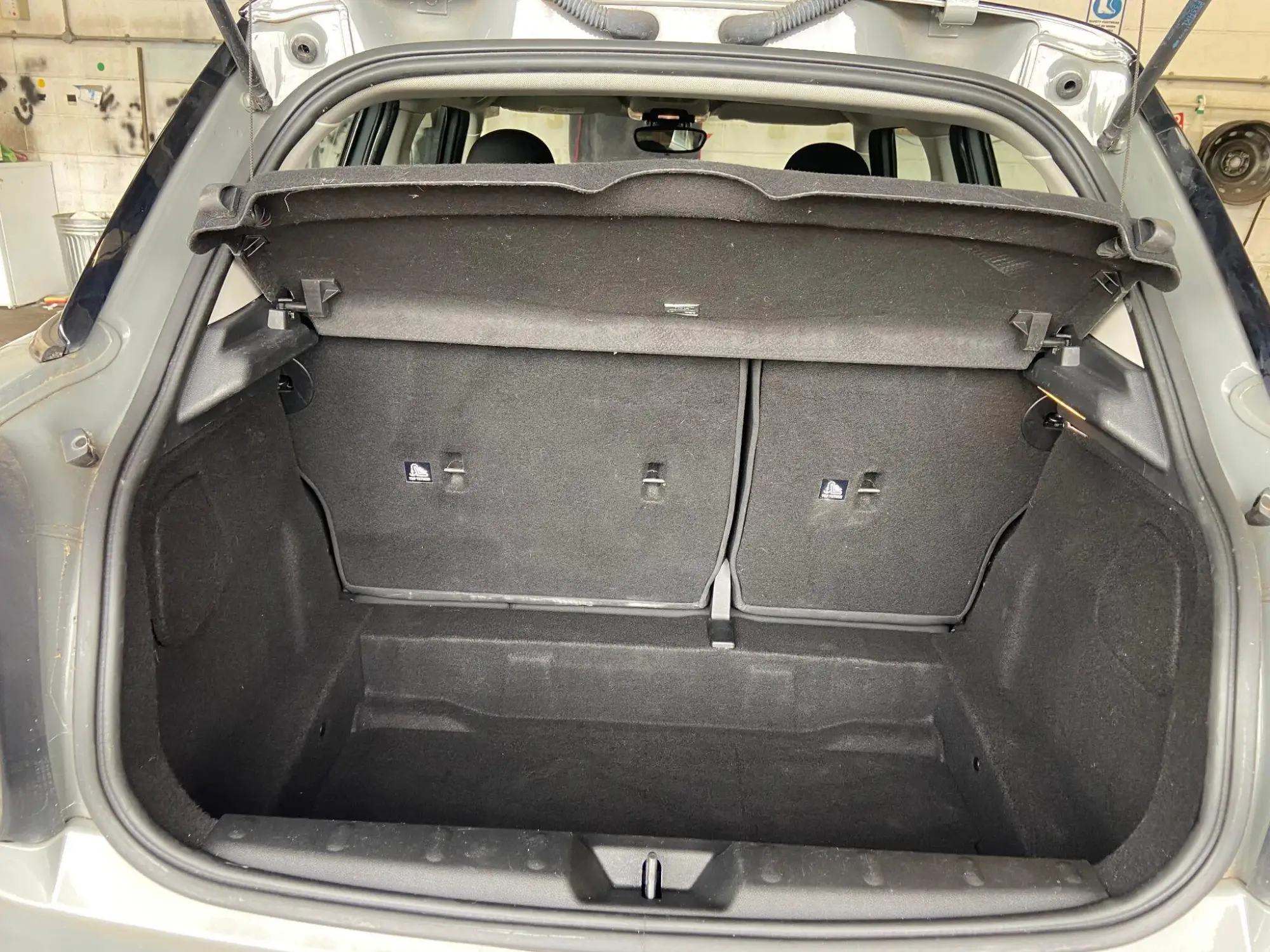 MINI Hatch Image 8