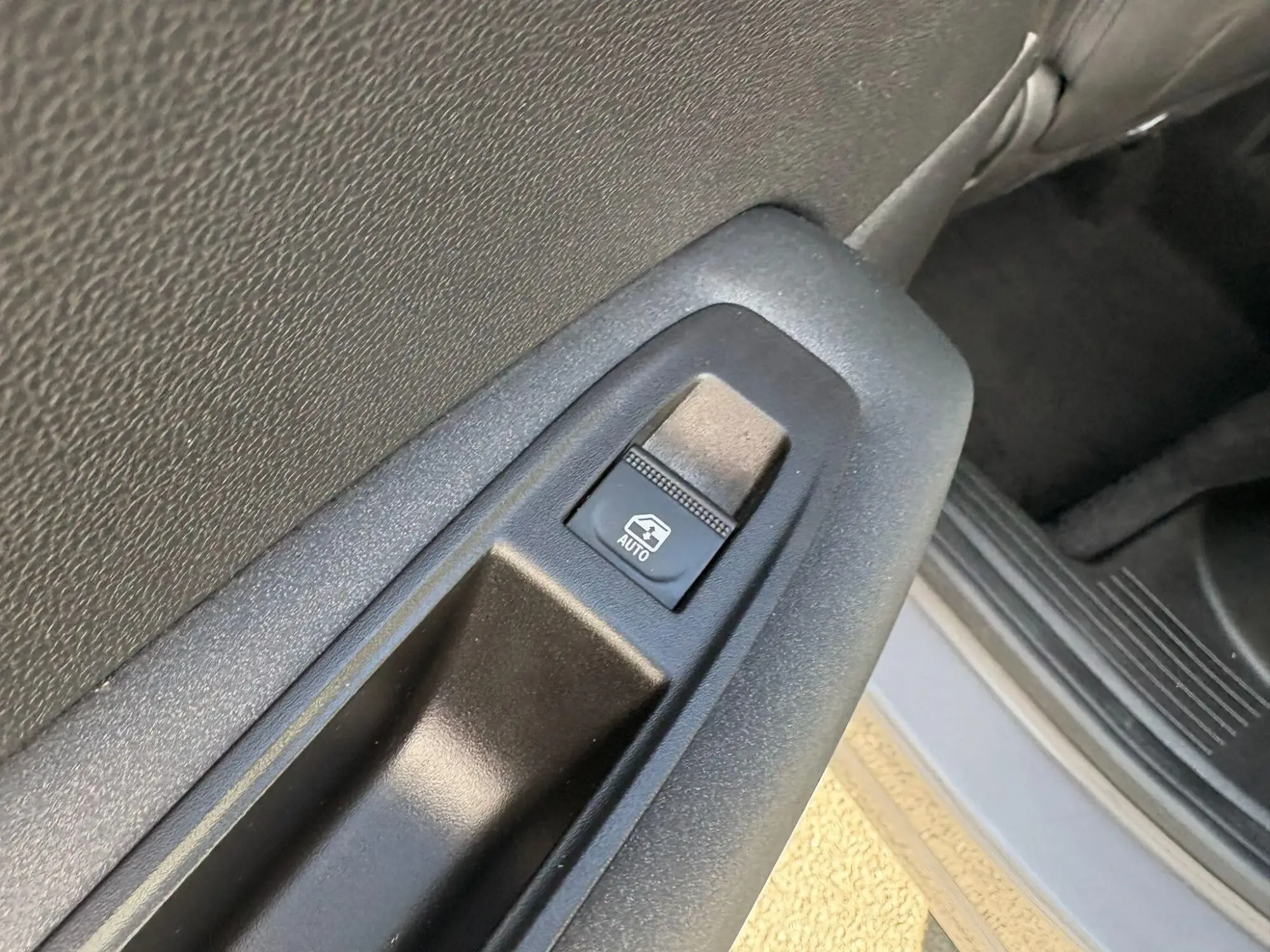 Renault Captur E-Tech Image 31