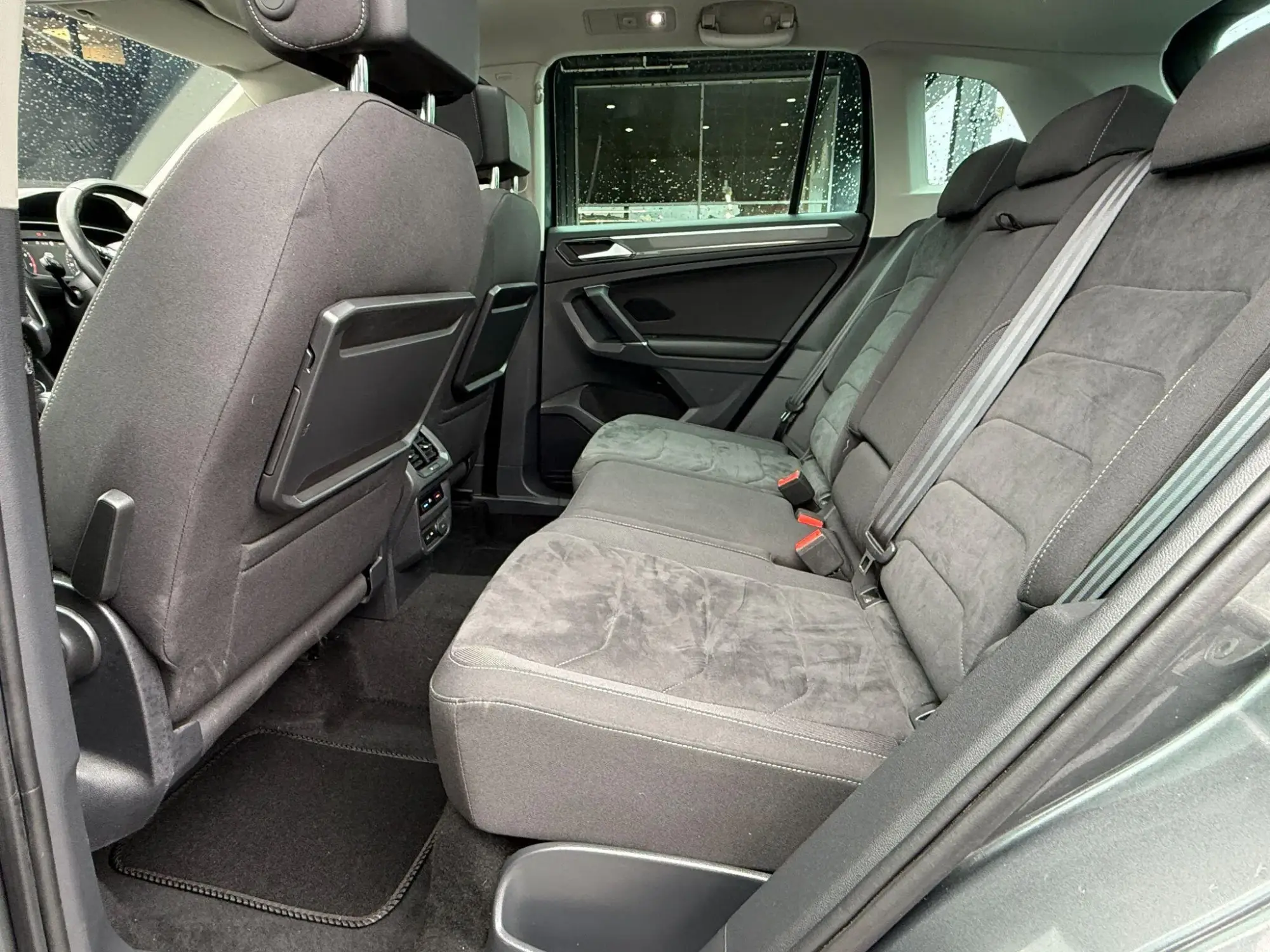 Volkswagen Tiguan Image 14