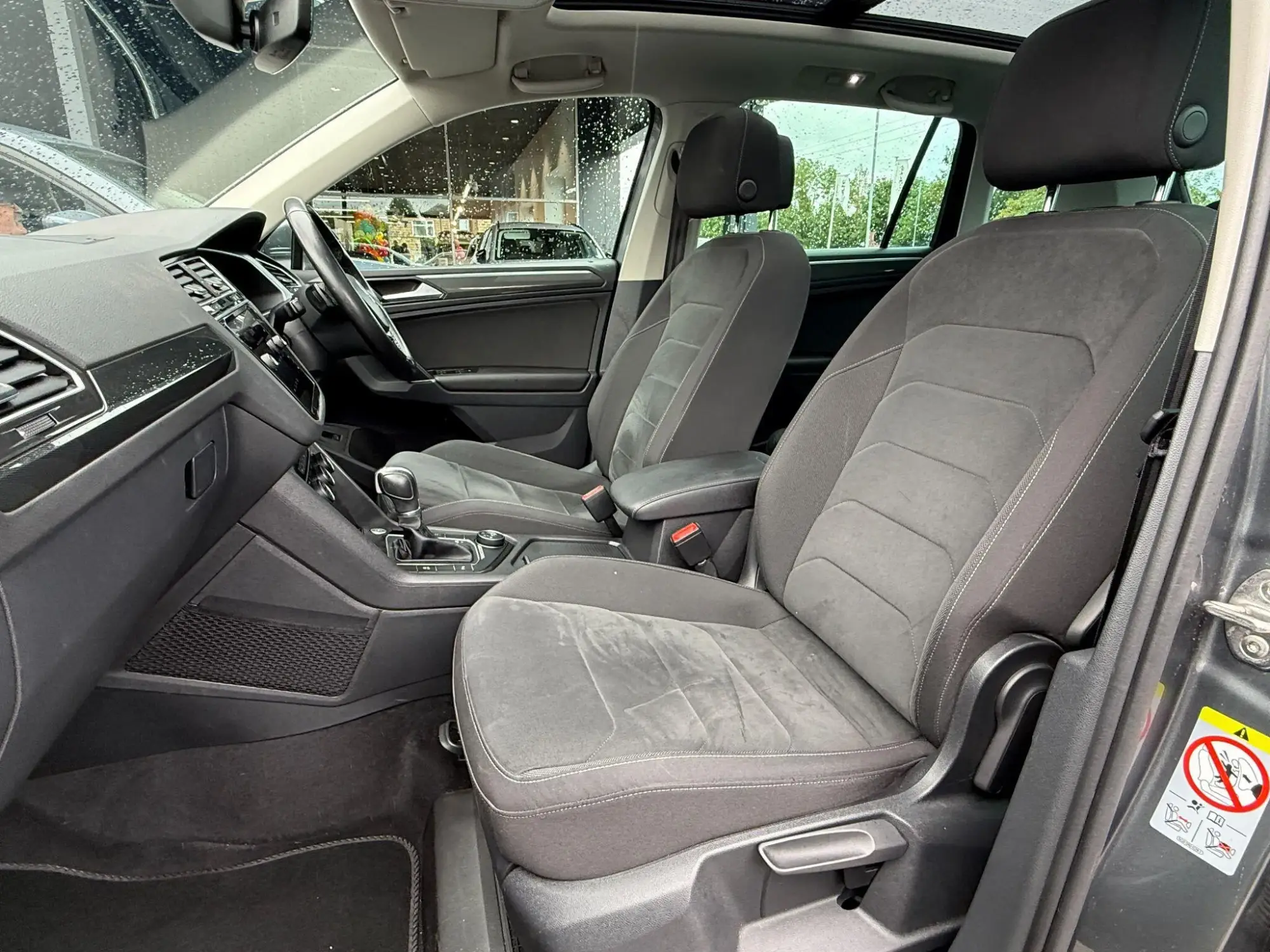 Volkswagen Tiguan Image 31