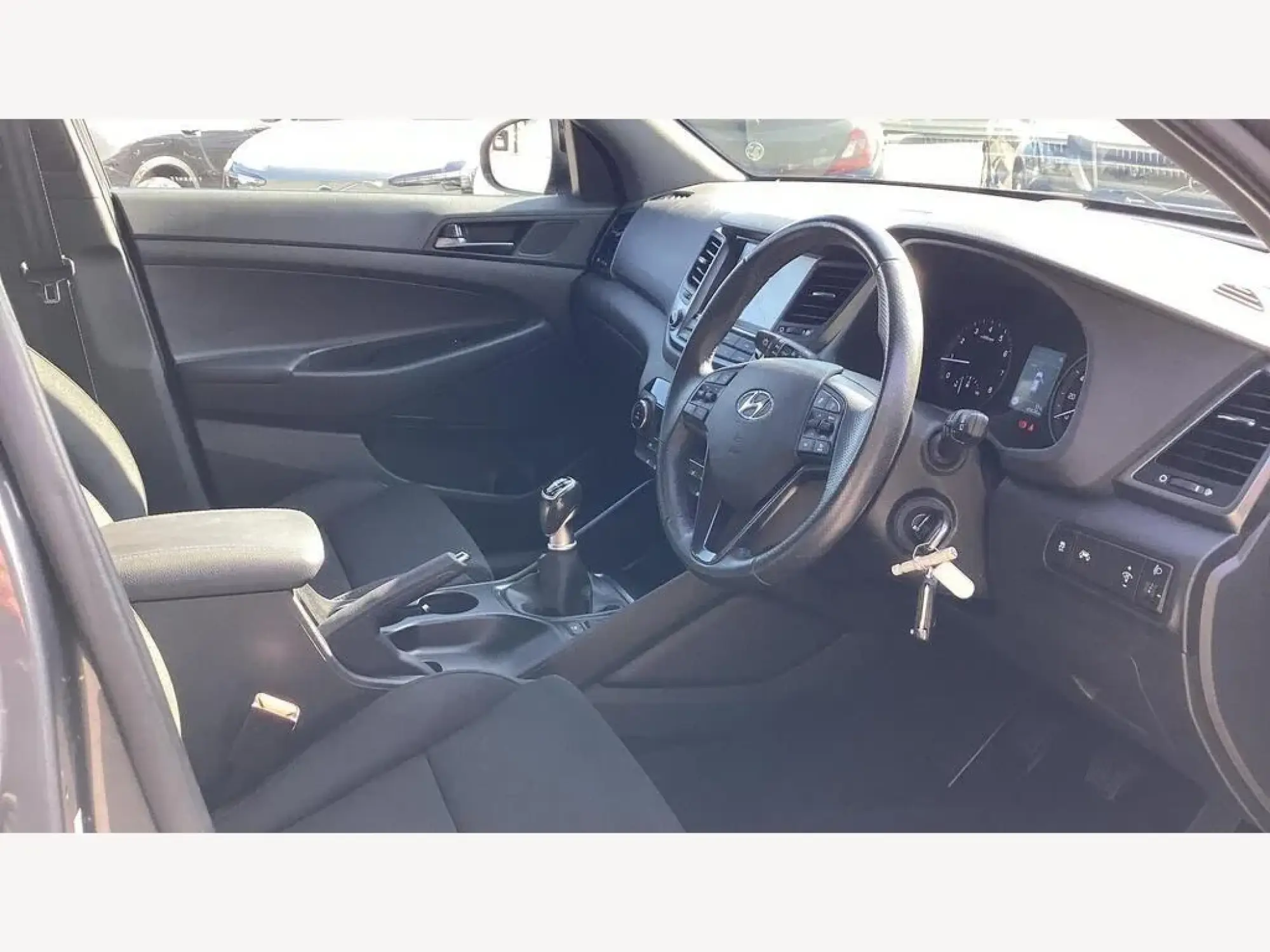Hyundai TUCSON Image 9