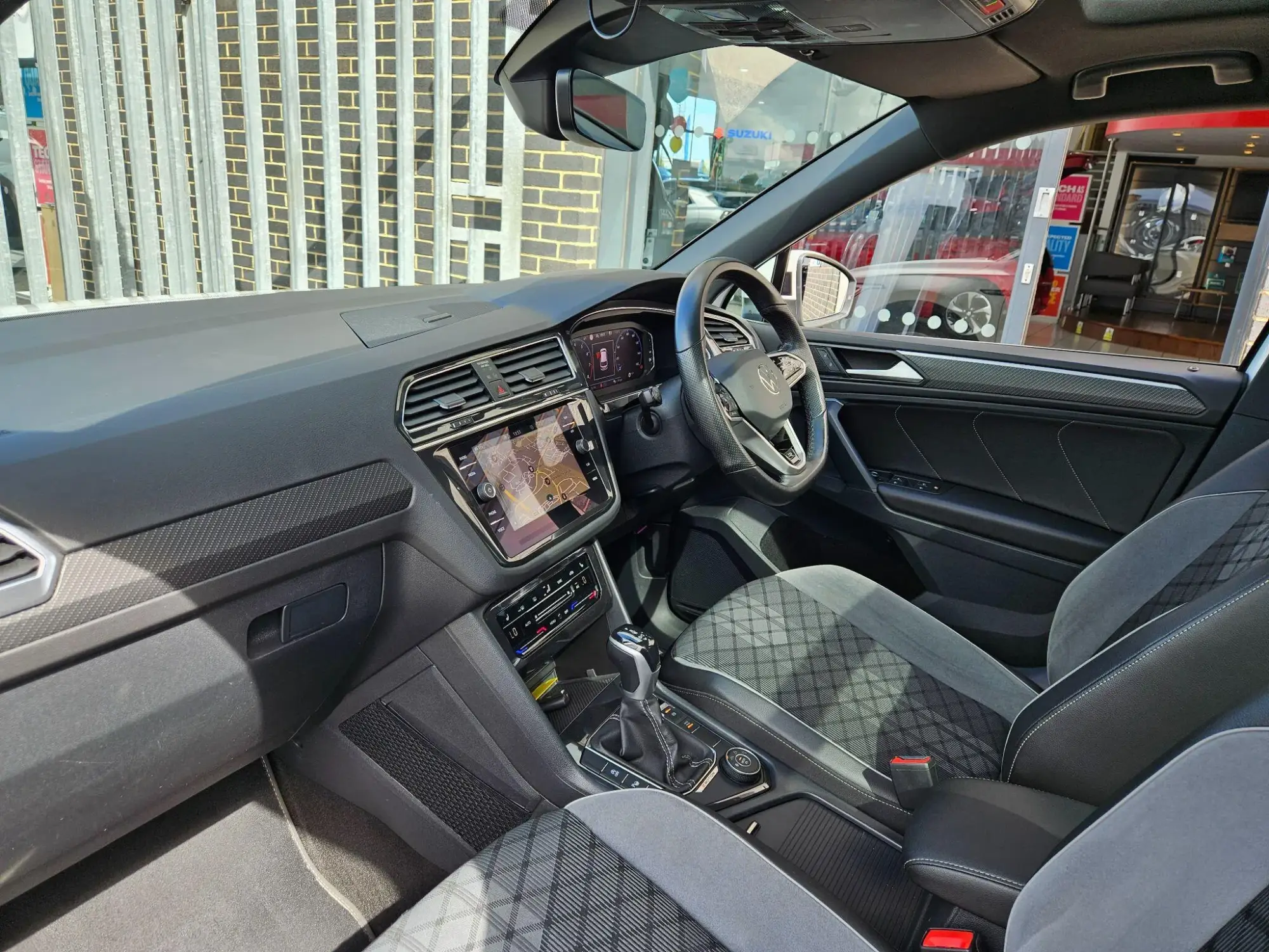 Volkswagen Tiguan Image 13 Volkswagen Tiguan Image 13