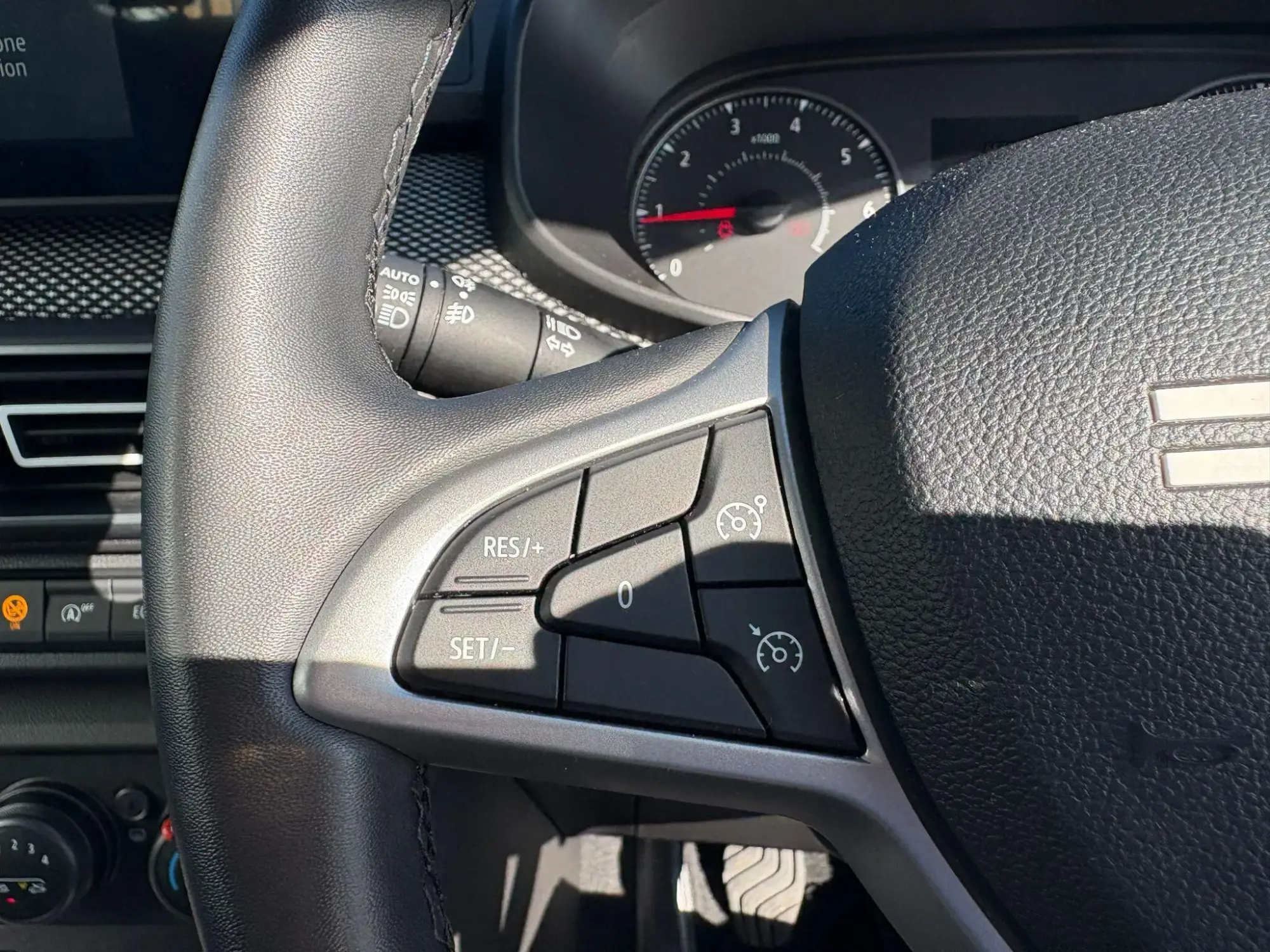 Dacia Sandero Image 22 Dacia Sandero Image 22