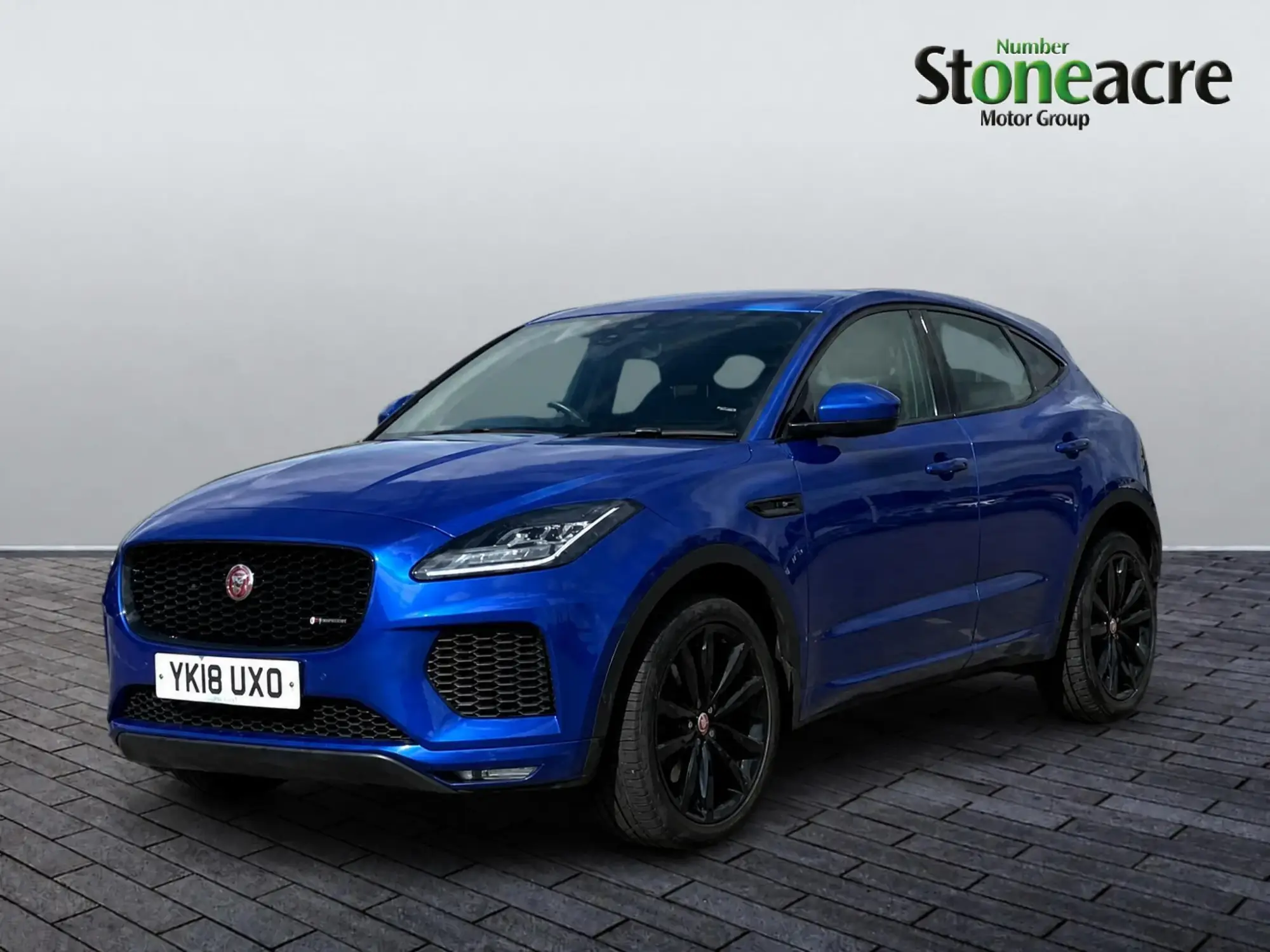 Jaguar E-Pace 2.0 P250 R-Dynamic S Auto AWD Euro 6 (s/s) 5dr YK18UXO Image 3 Jaguar E-Pace 2.0 P250 R-Dynamic S Auto AWD Euro 6 (s/s) 5dr YK18UXO Image 3