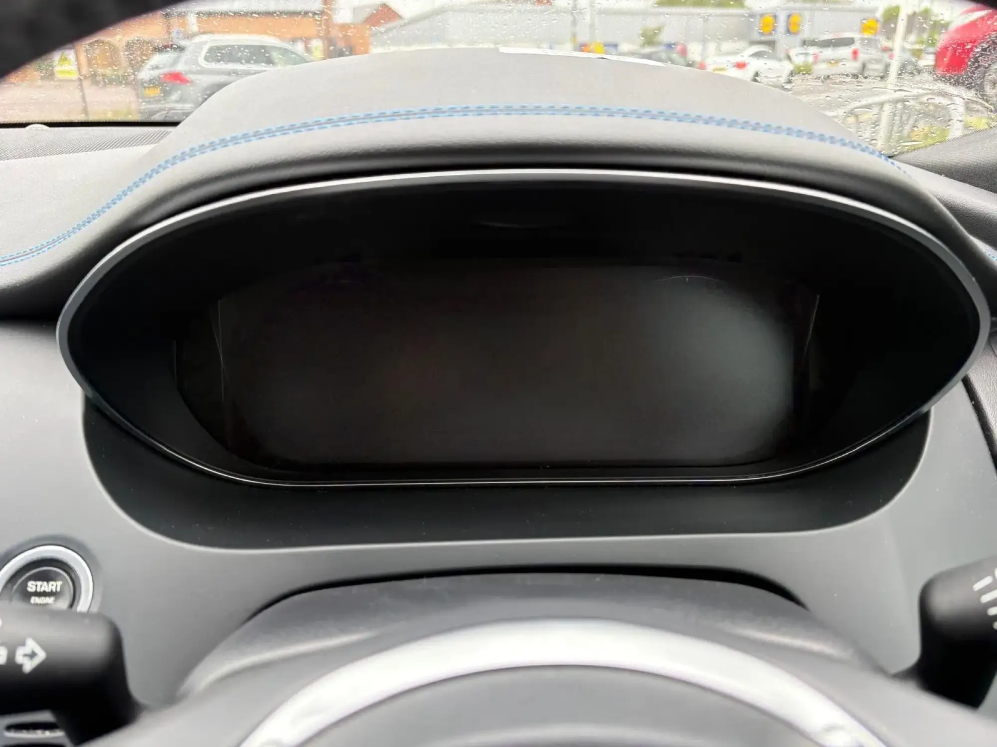 Jaguar E-Pace Image 25