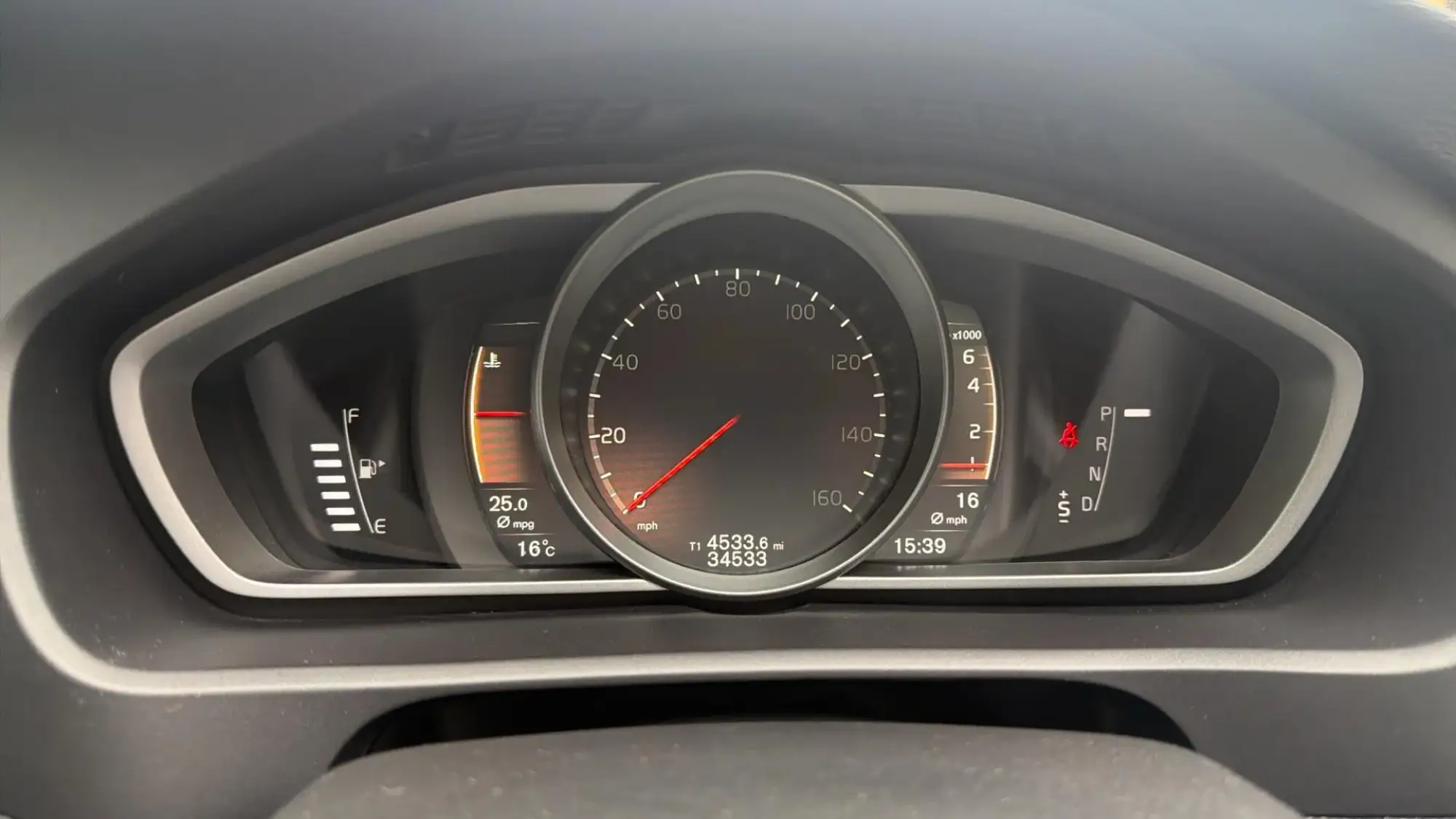 Volvo V40 Cross Country Image 11 Volvo V40 Cross Country Image 11