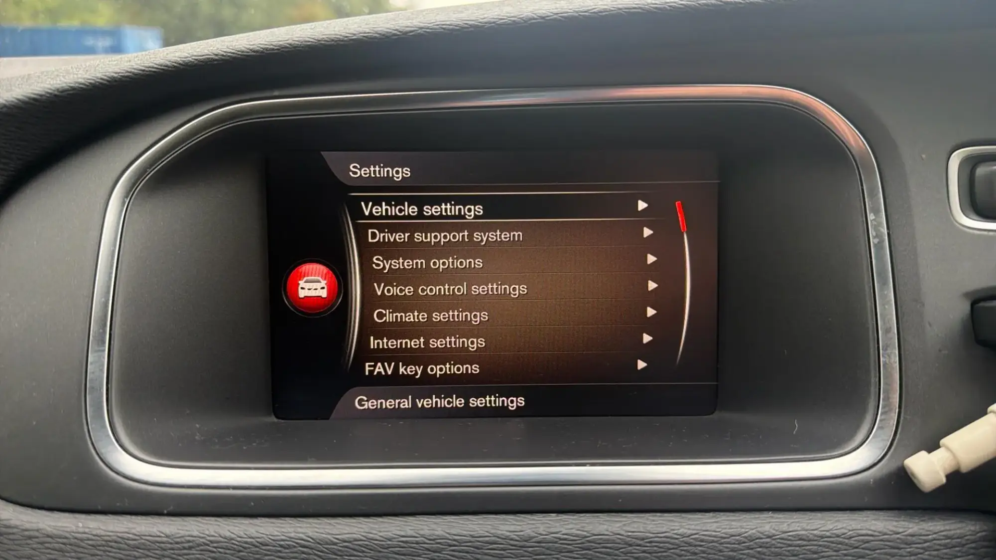 Volvo V40 Cross Country Image 17 Volvo V40 Cross Country Image 17