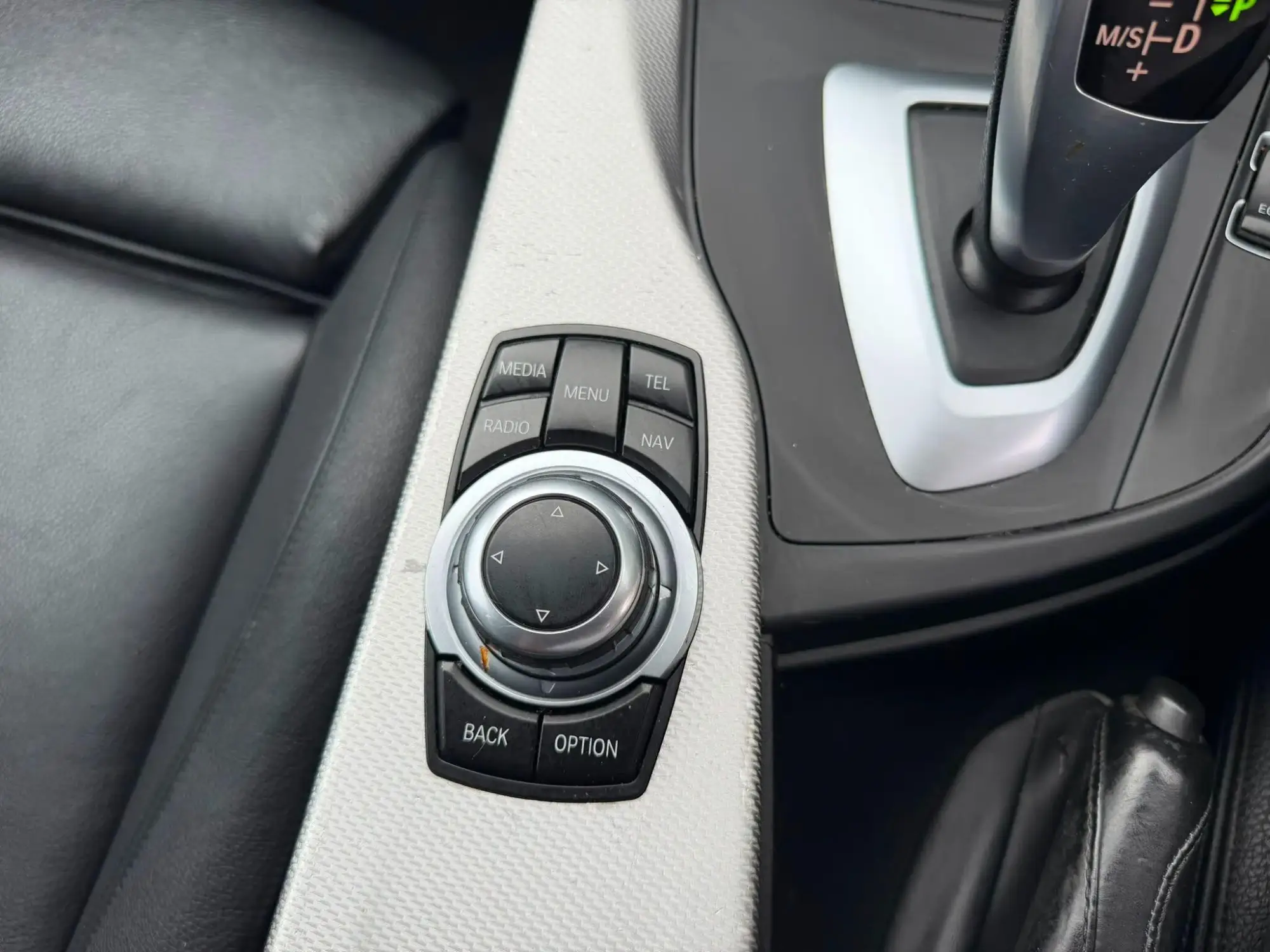 BMW 3 Series Image 18