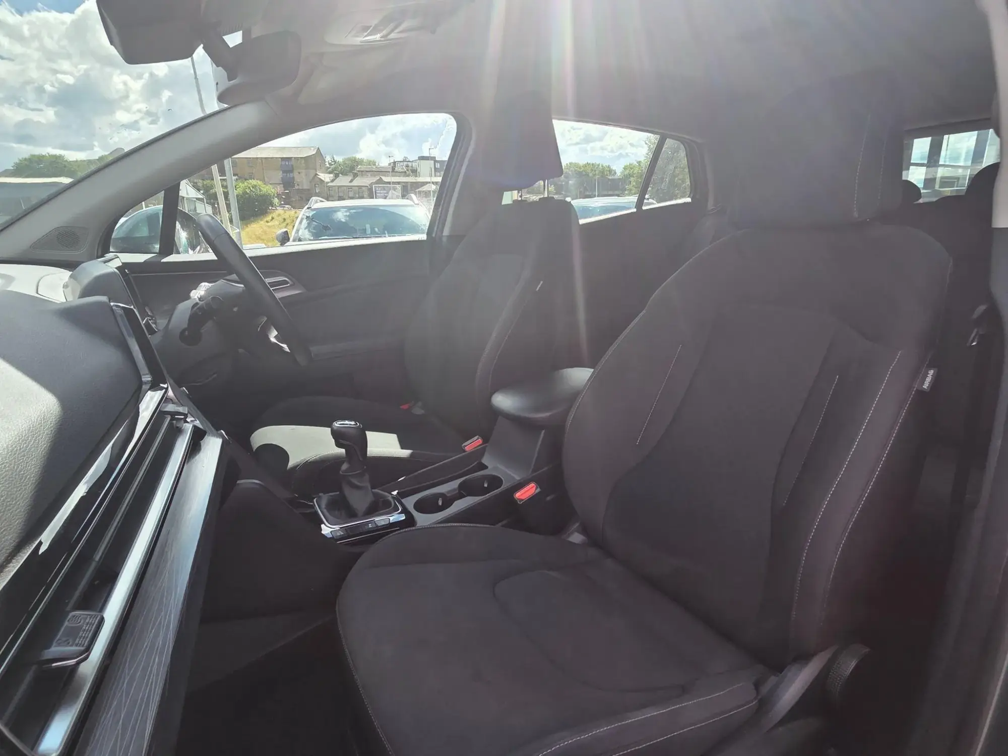 Kia Sportage Image 21