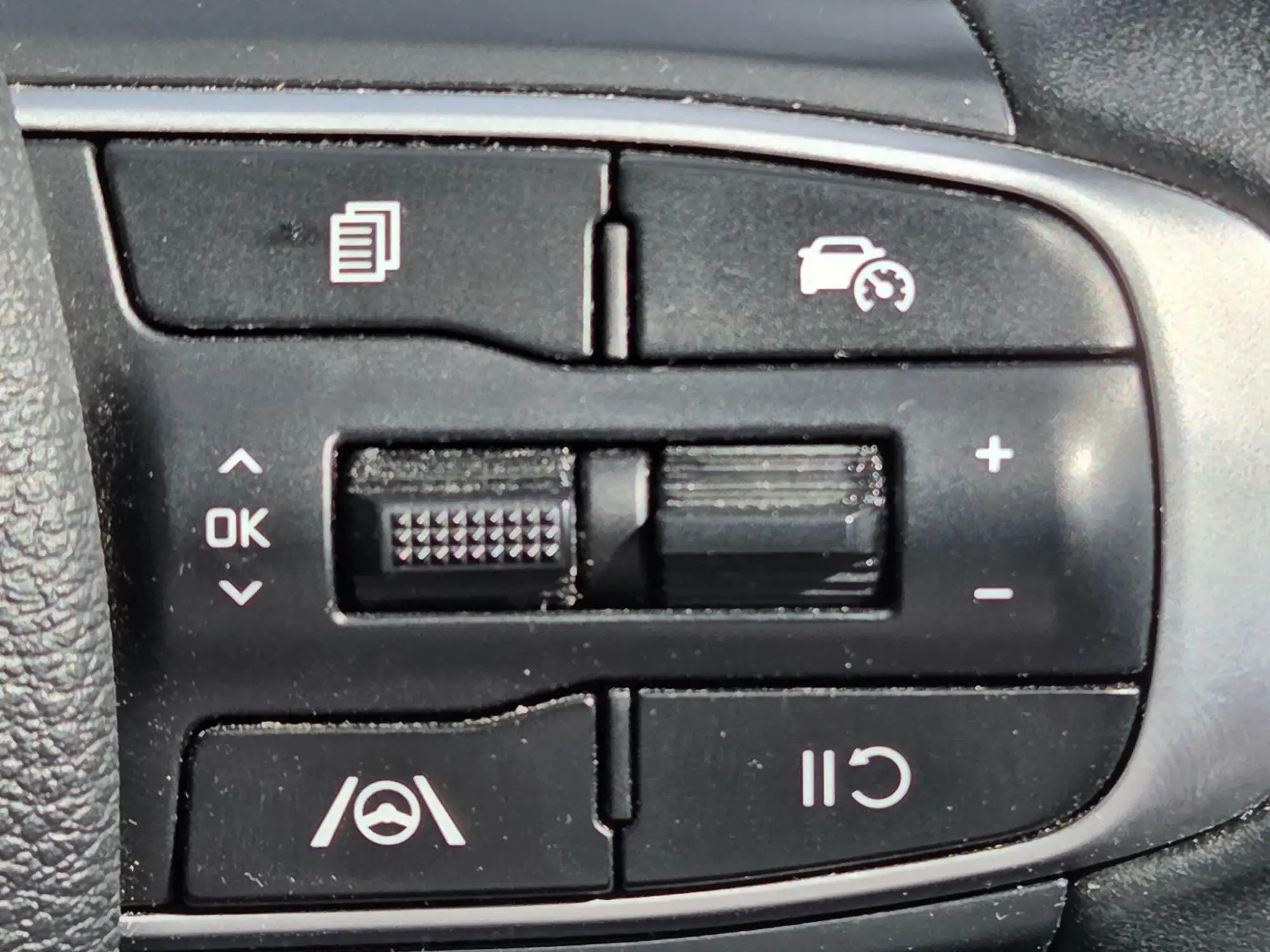 Kia Sportage Image 25
