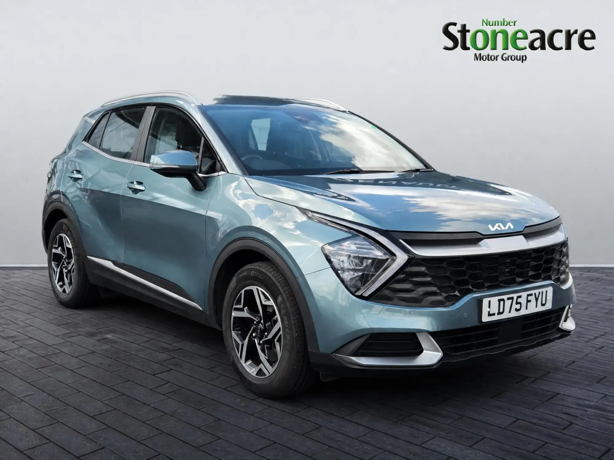 Kia Sportage Image 1
