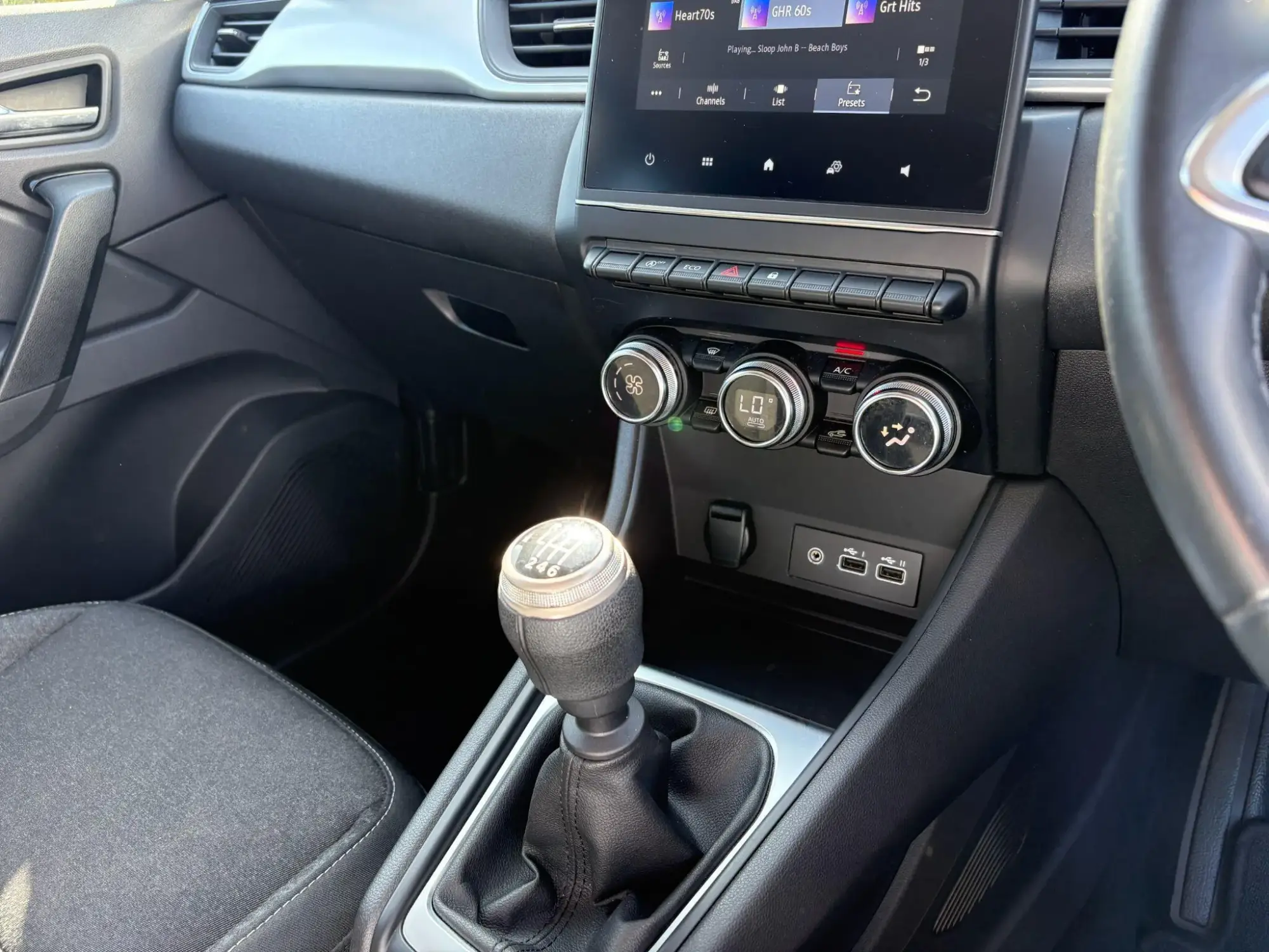 Renault Captur Image 23