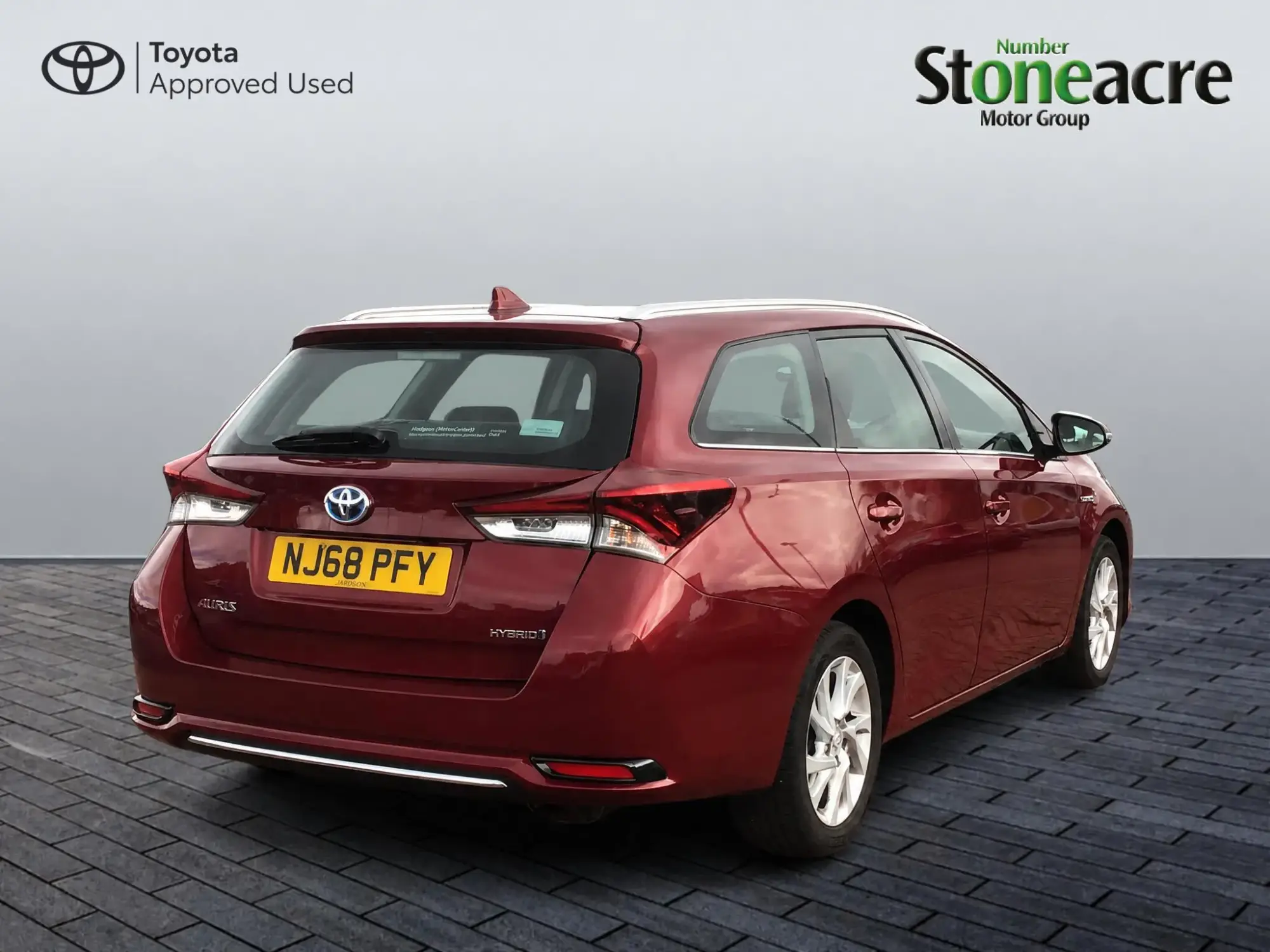 Toyota Auris Image 2 Toyota Auris Image 2