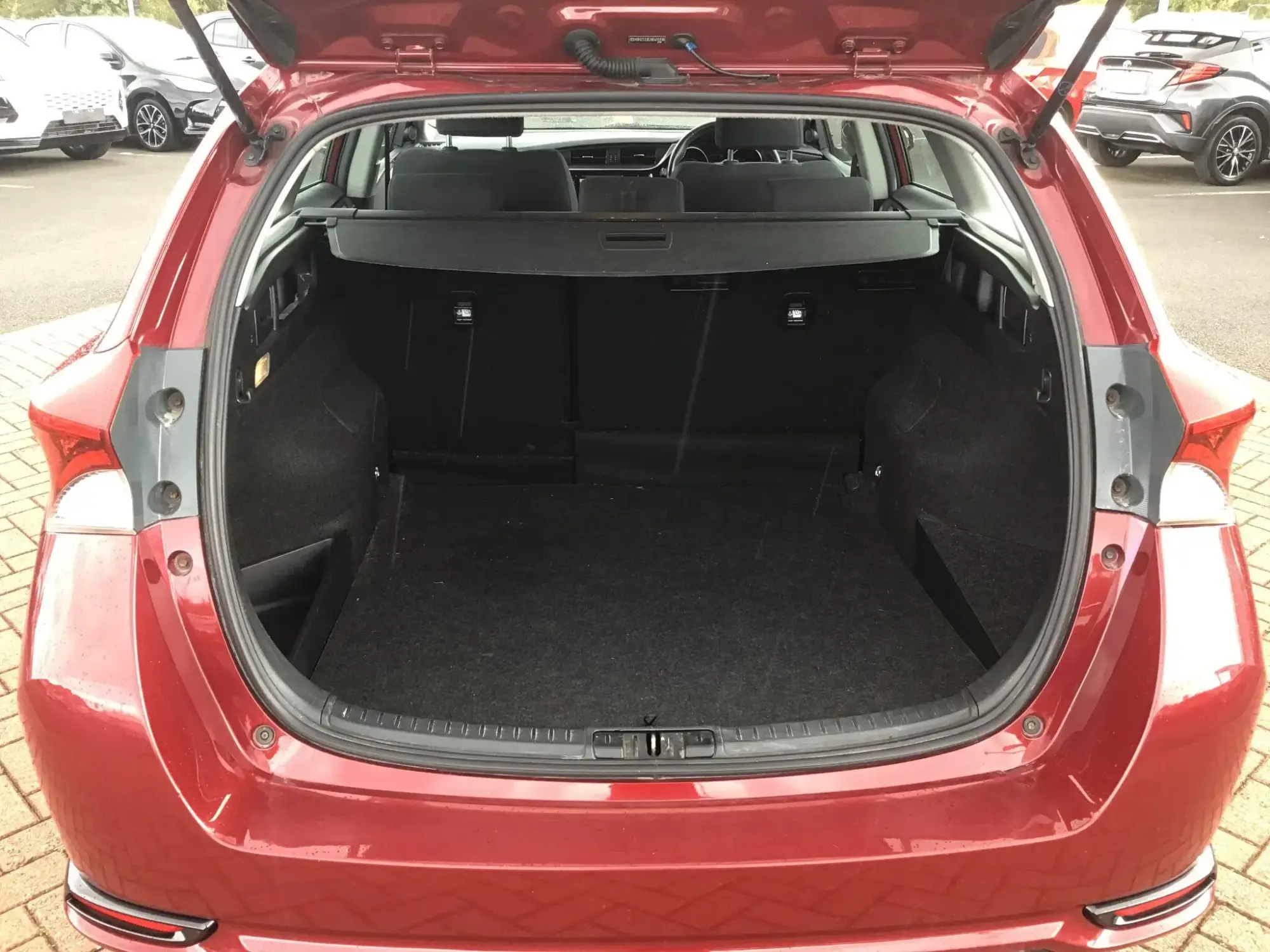 Toyota Auris Image 16 Toyota Auris Image 16