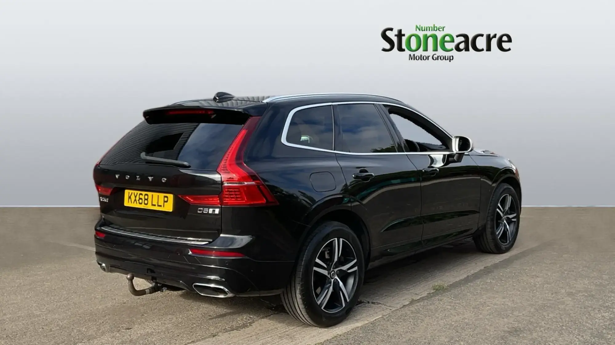 Volvo XC60 Image 2
