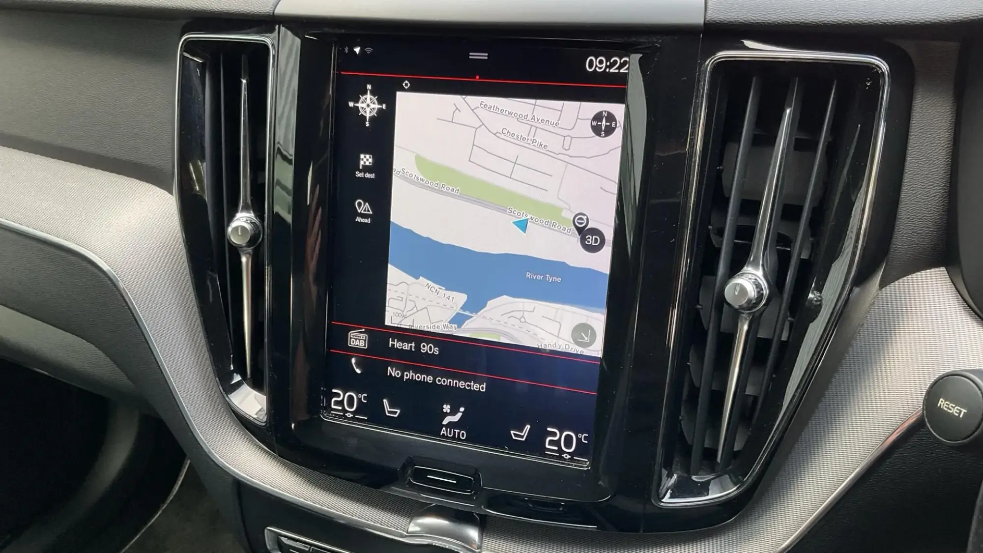 Volvo XC60 Image 18