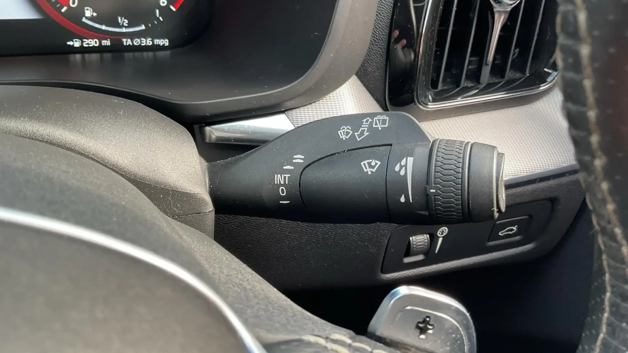 Volvo XC60 Image 23
