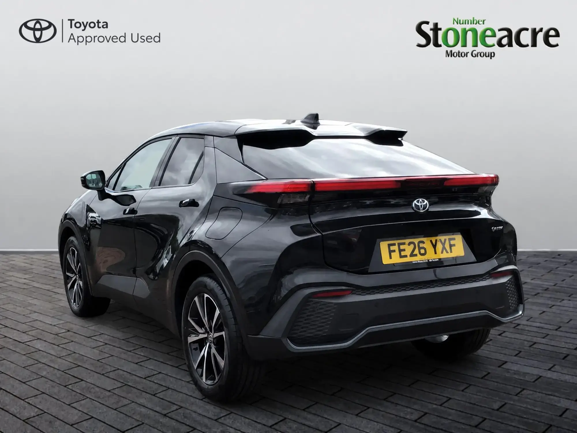 Toyota C-HR Plug-in Hybrid Image 4