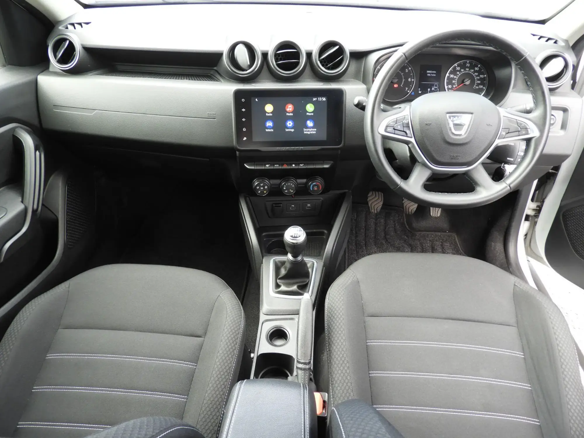 Dacia Duster Image 13 Dacia Duster Image 13