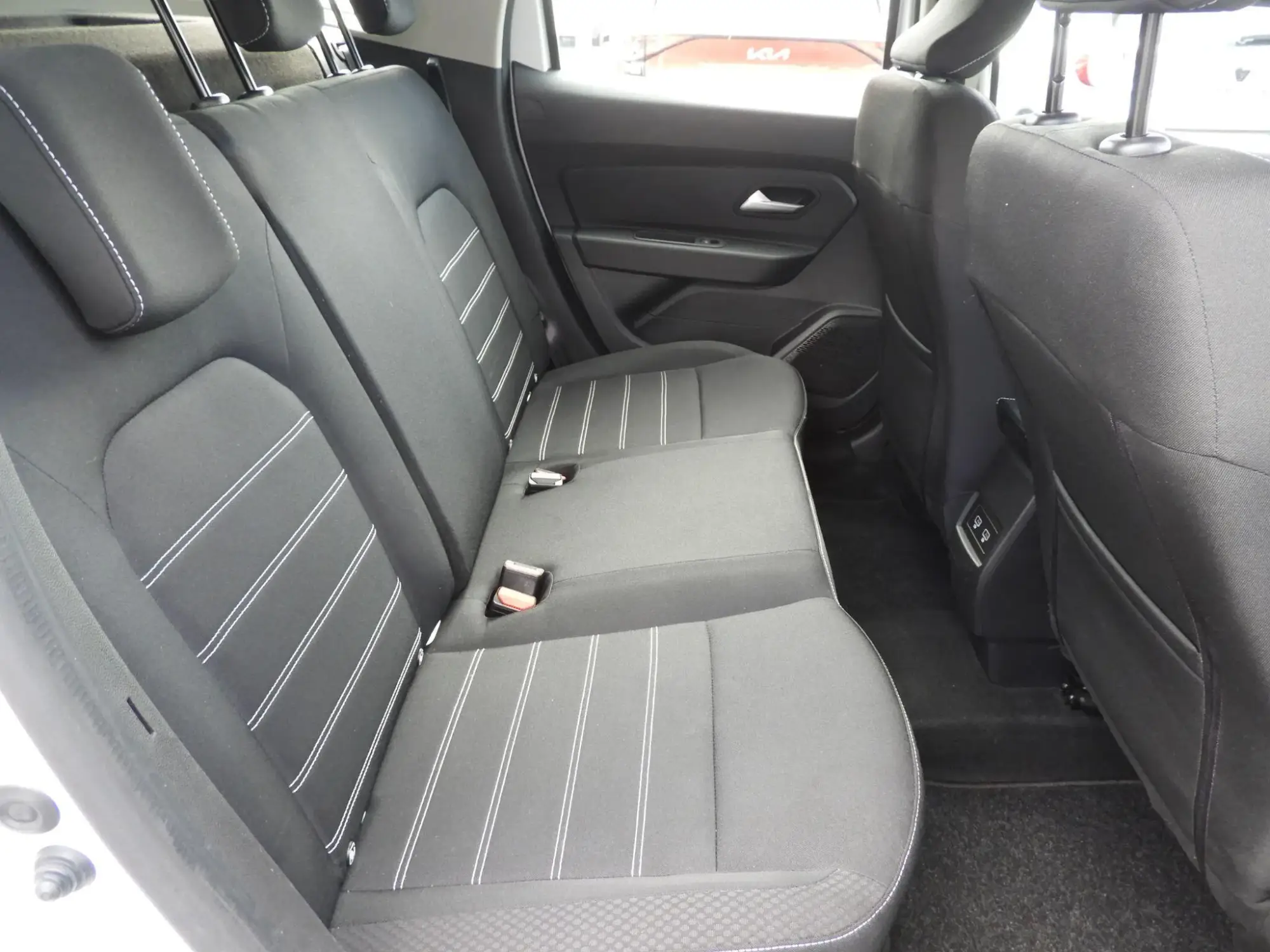 Dacia Duster Image 15 Dacia Duster Image 15