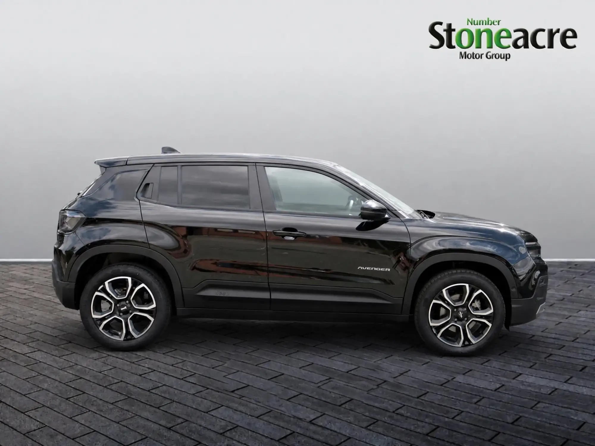 Jeep Avenger e-Hybrid 1.2 e-Hybrid MHEV Summit e-DCT Euro 6 (s/s) 5dr DG26OMP Image 2 Jeep Avenger e-Hybrid 1.2 e-Hybrid MHEV Summit e-DCT Euro 6 (s/s) 5dr DG26OMP Image 2