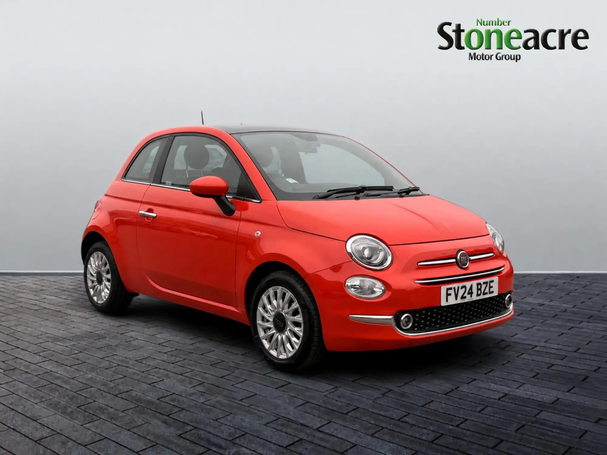 Fiat 500 Hybrid Image 1 Fiat 500 Hybrid Image 1