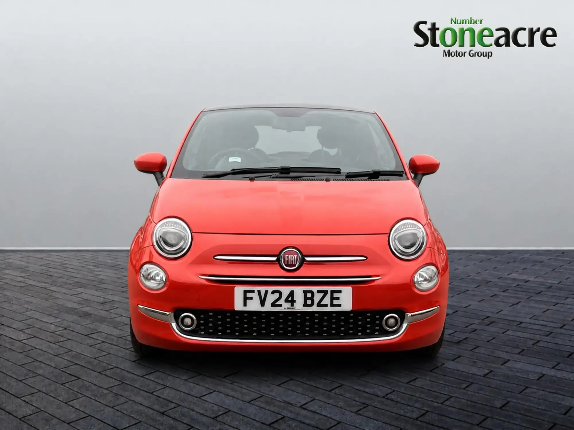 Fiat 500 Hybrid Image 2 Fiat 500 Hybrid Image 2