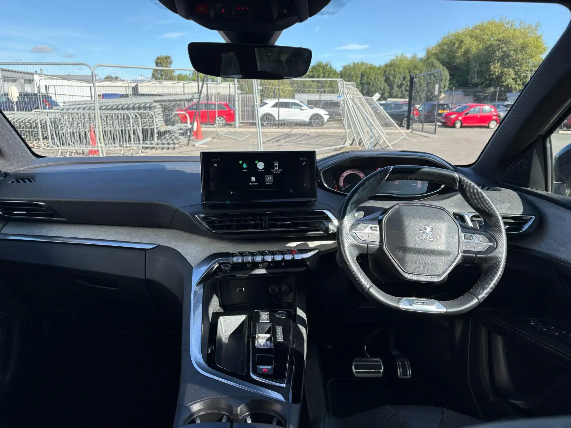 Peugeot 5008 Image 12