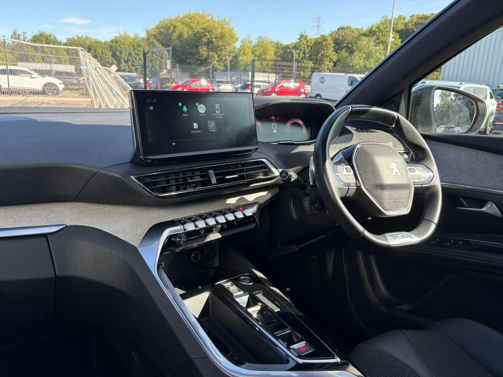 Peugeot 5008 Image 13