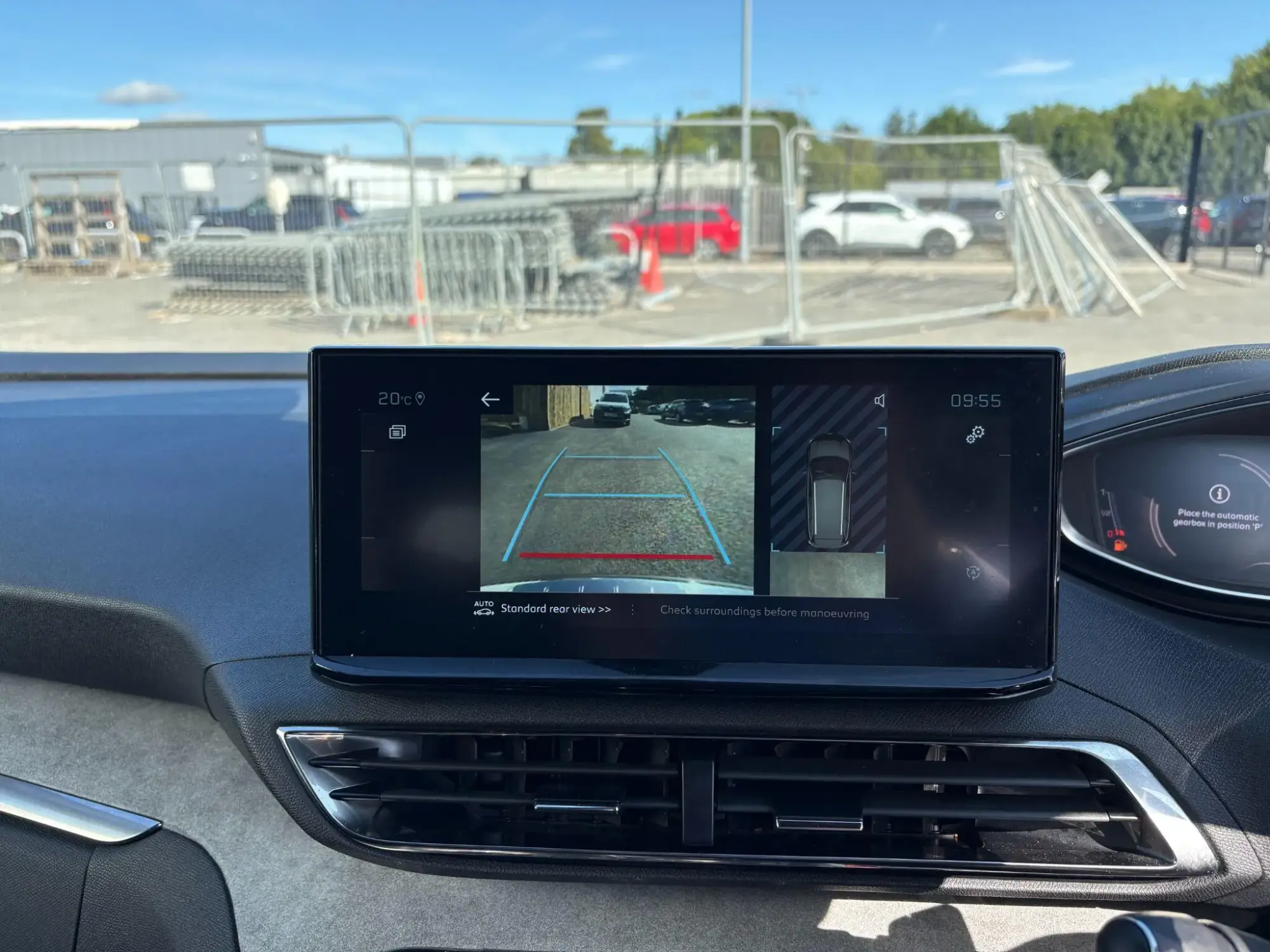 Peugeot 5008 Image 24