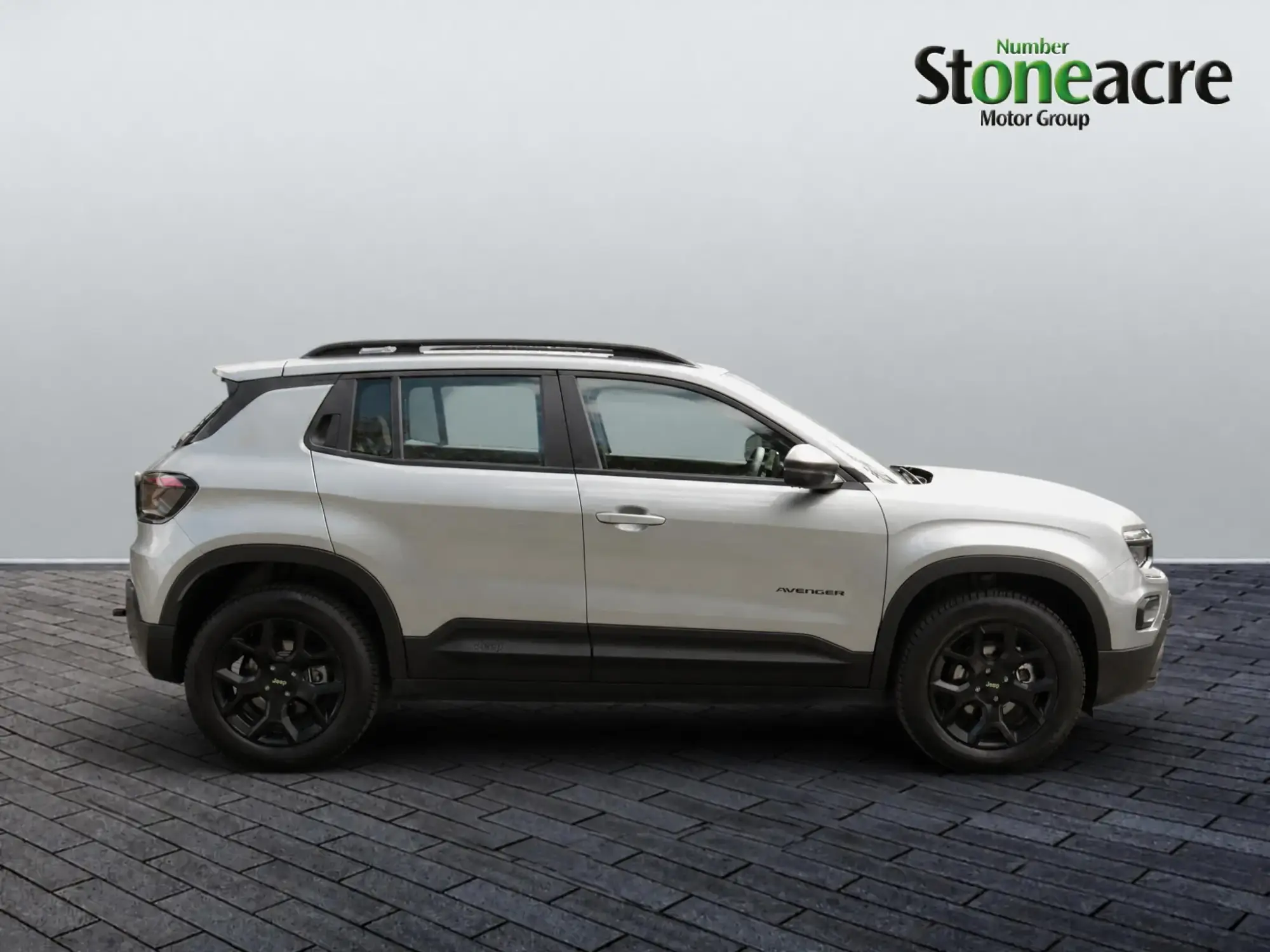 Jeep Avenger 1.2 e-Hybrid MHEV Upland DCT E-AWD Euro 6 (s/s) 5dr DC26LBZ Image 2 Jeep Avenger 1.2 e-Hybrid MHEV Upland DCT E-AWD Euro 6 (s/s) 5dr DC26LBZ Image 2