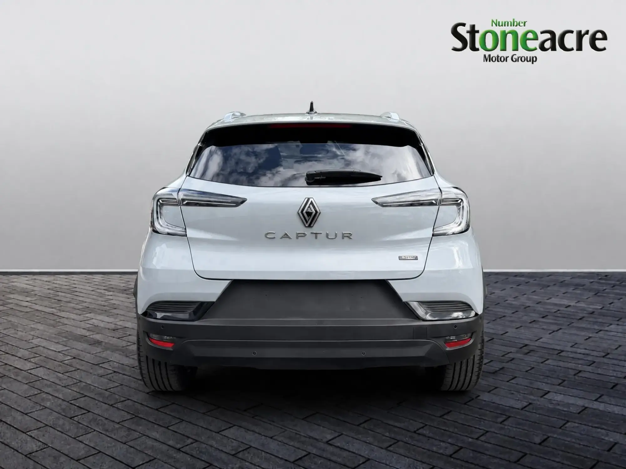 Renault Captur E-Tech Image 4
