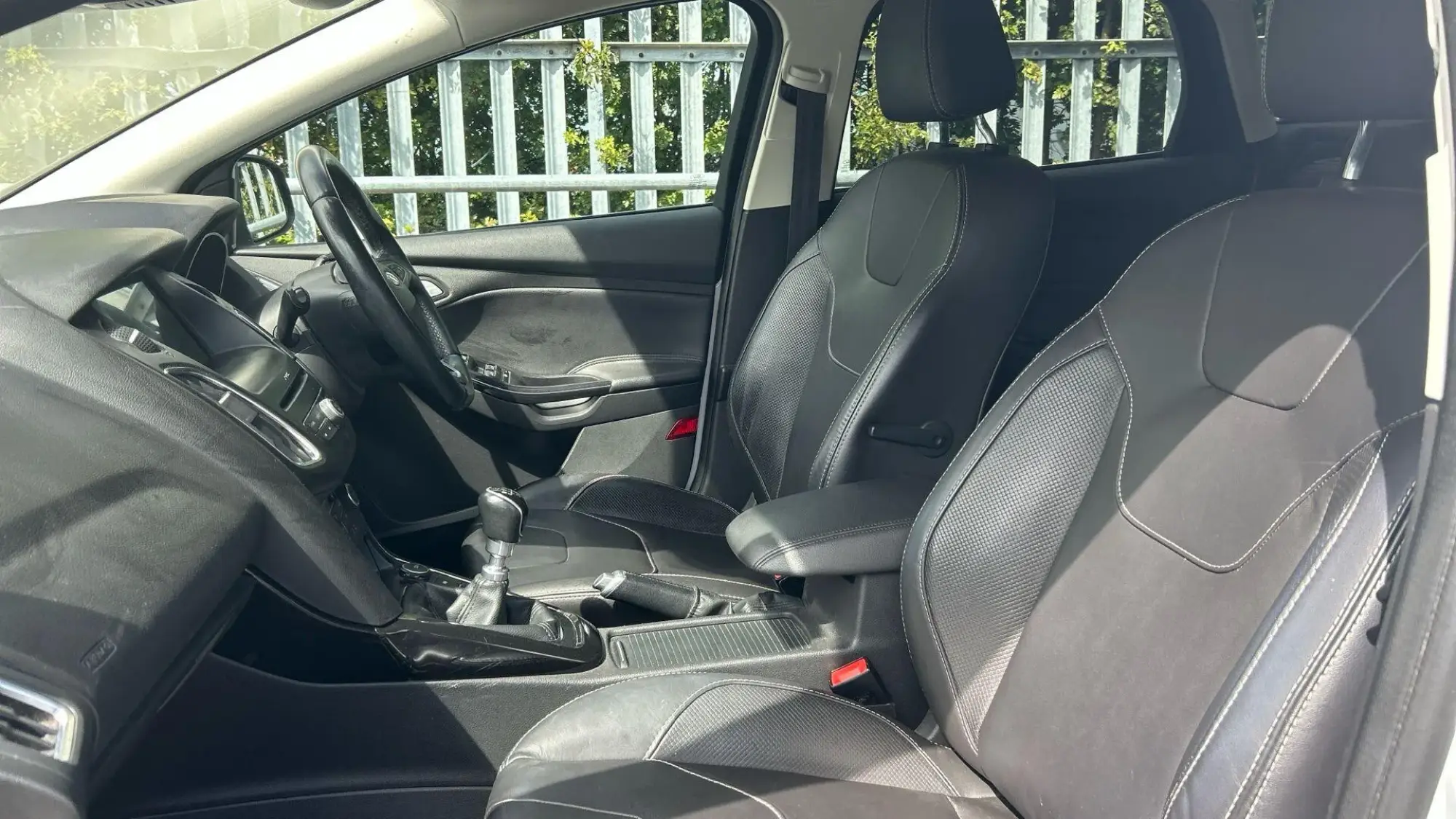Ford Focus Image 14 Ford Focus Image 14