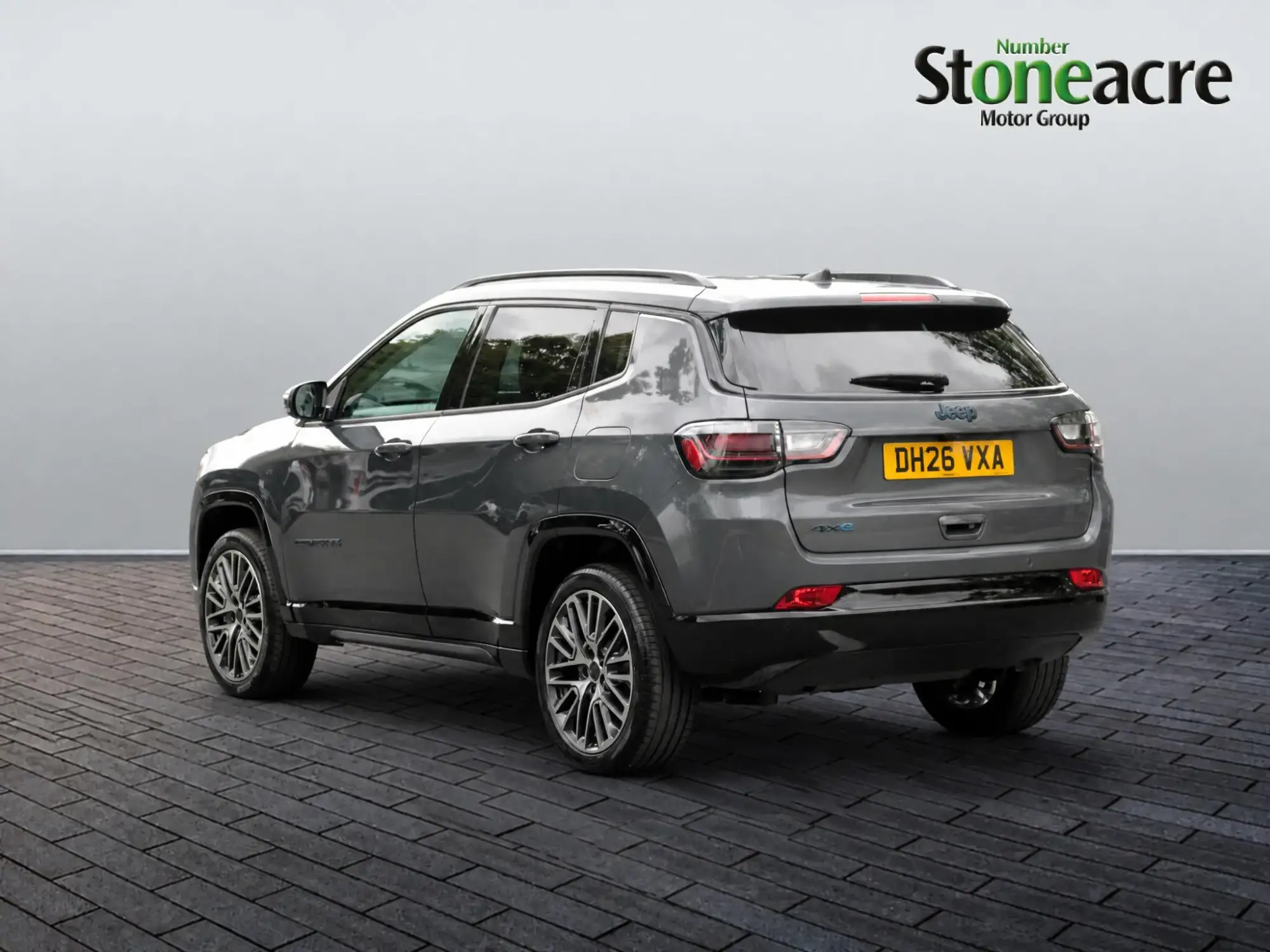 Jeep Compass 4XE Image 5