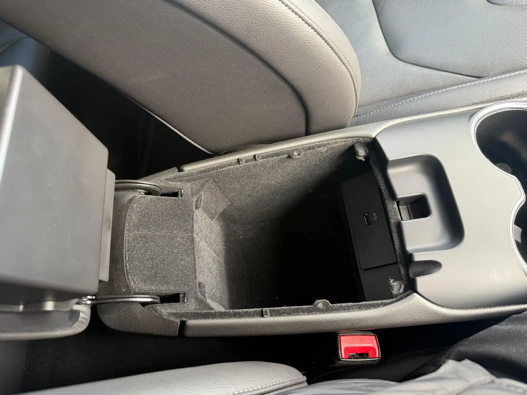 Ford Mondeo Image 14