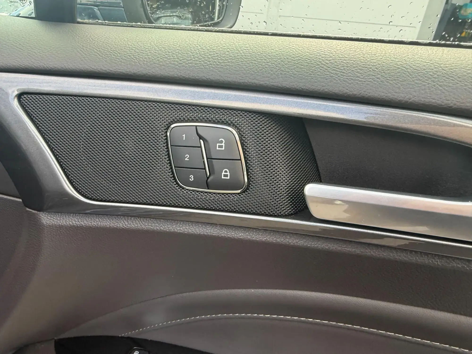 Ford Mondeo Image 20