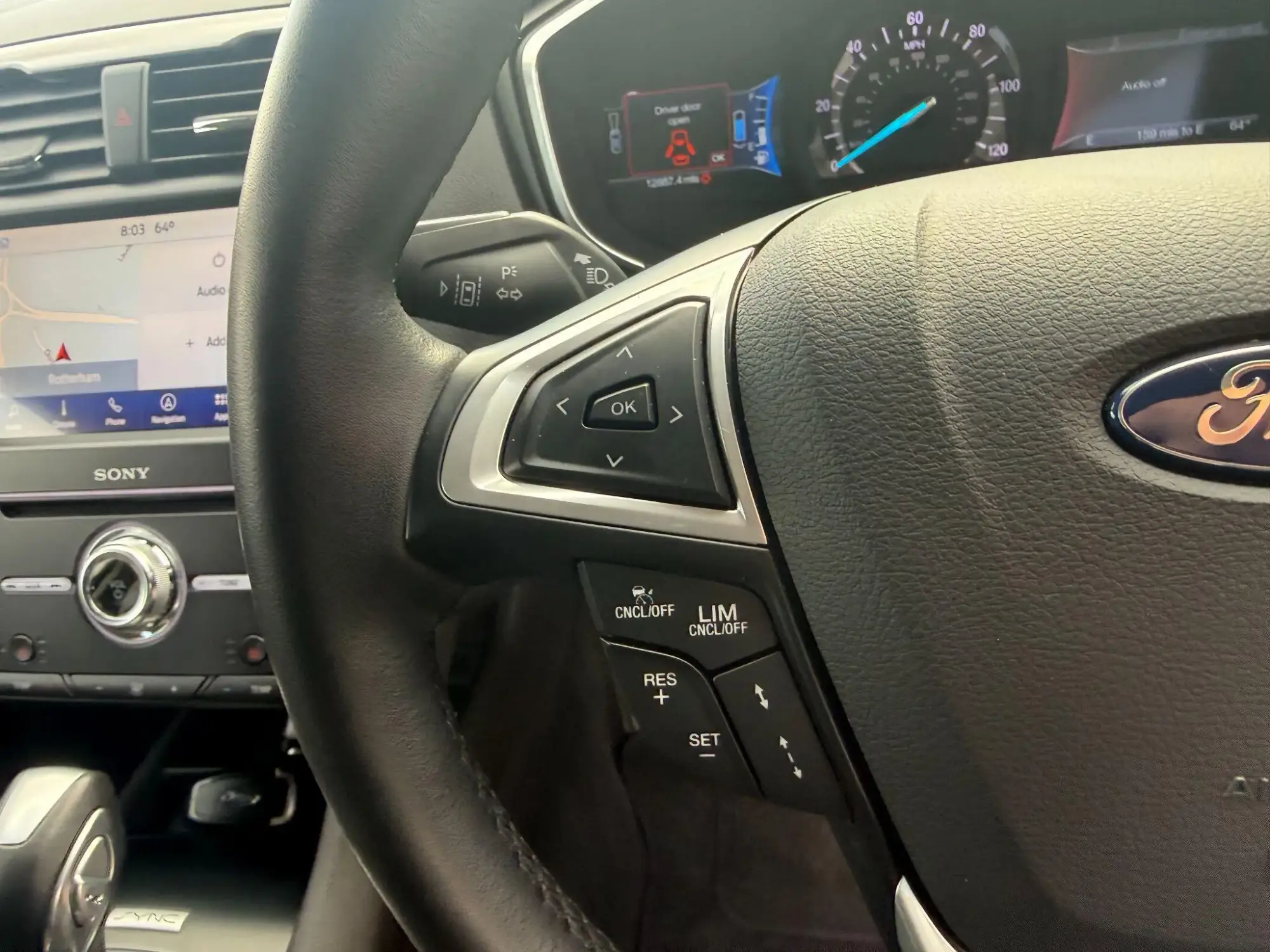 Ford Mondeo Image 24