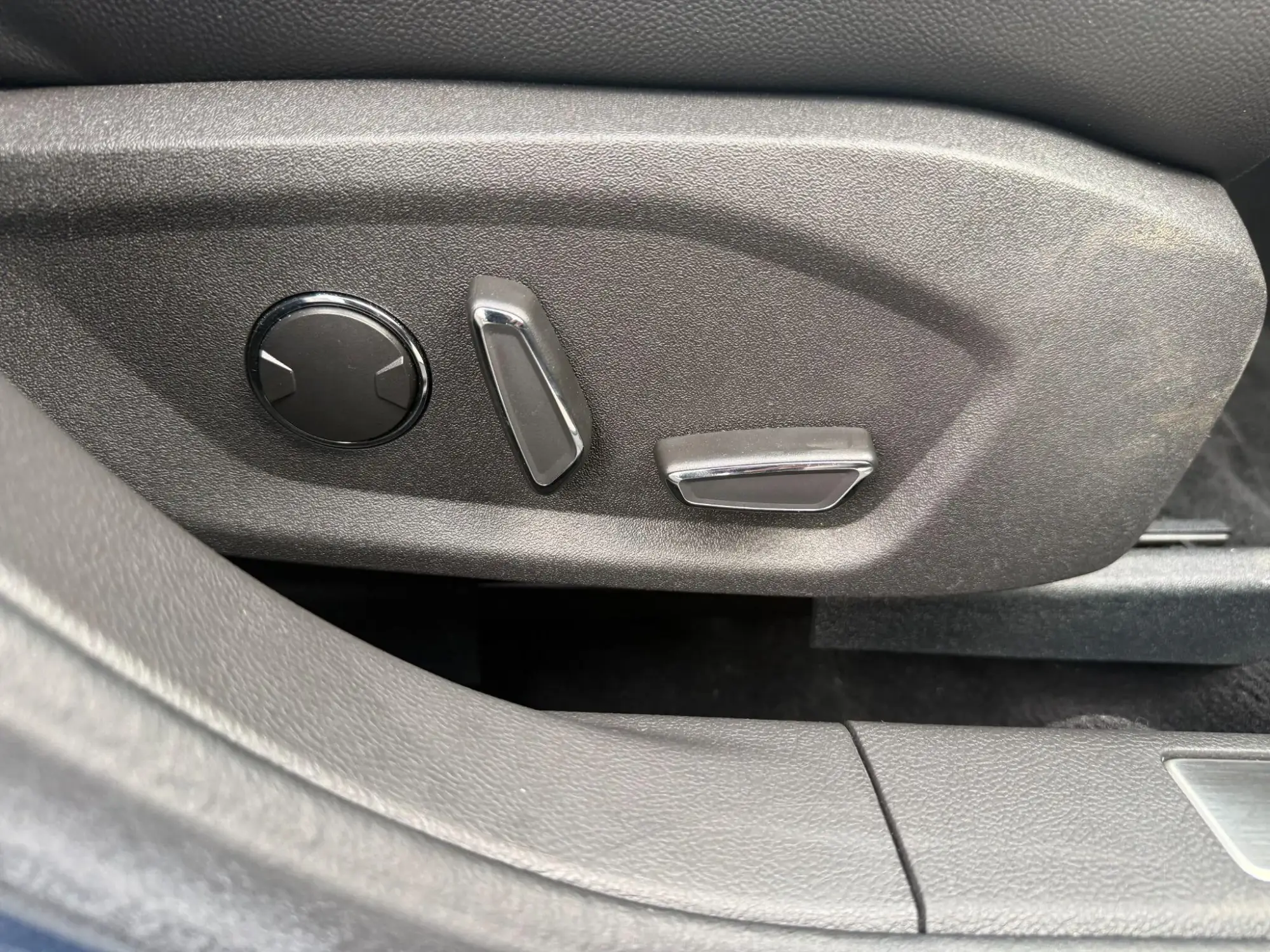 Ford Mondeo Image 25