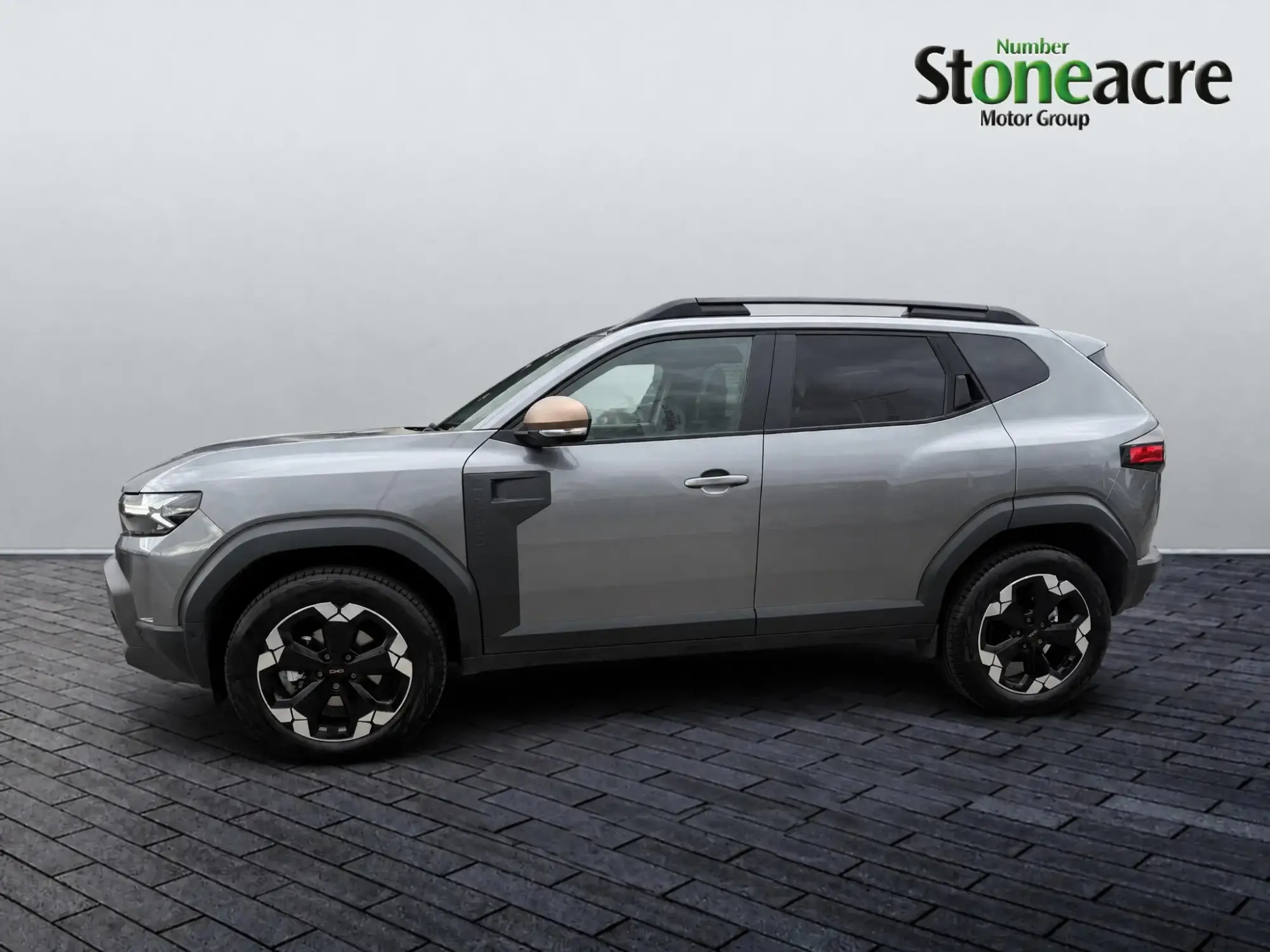 Dacia Duster Hybrid Image 6 Dacia Duster Hybrid Image 6