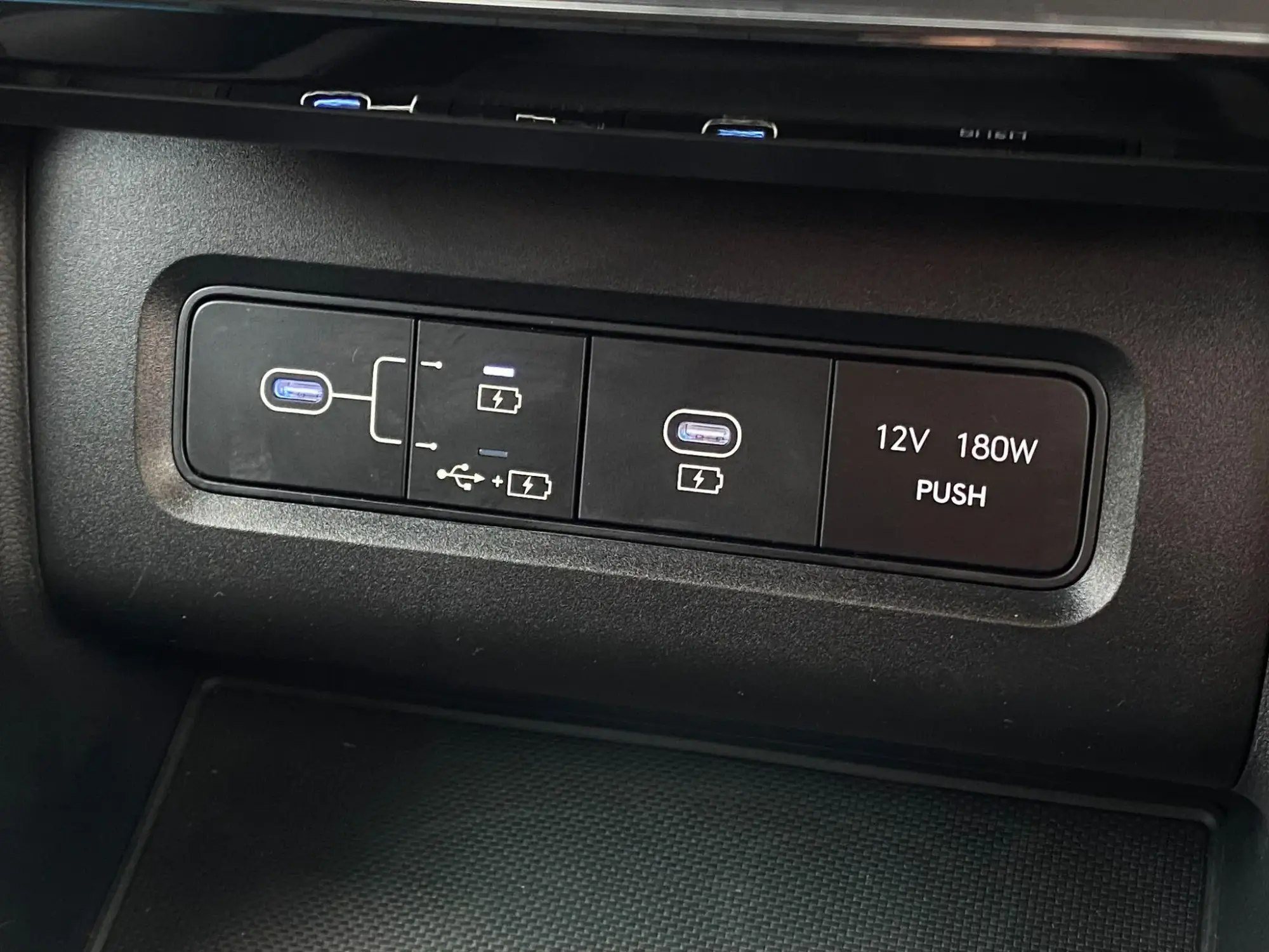 Hyundai TUCSON Plug-in Hybrid Image 28