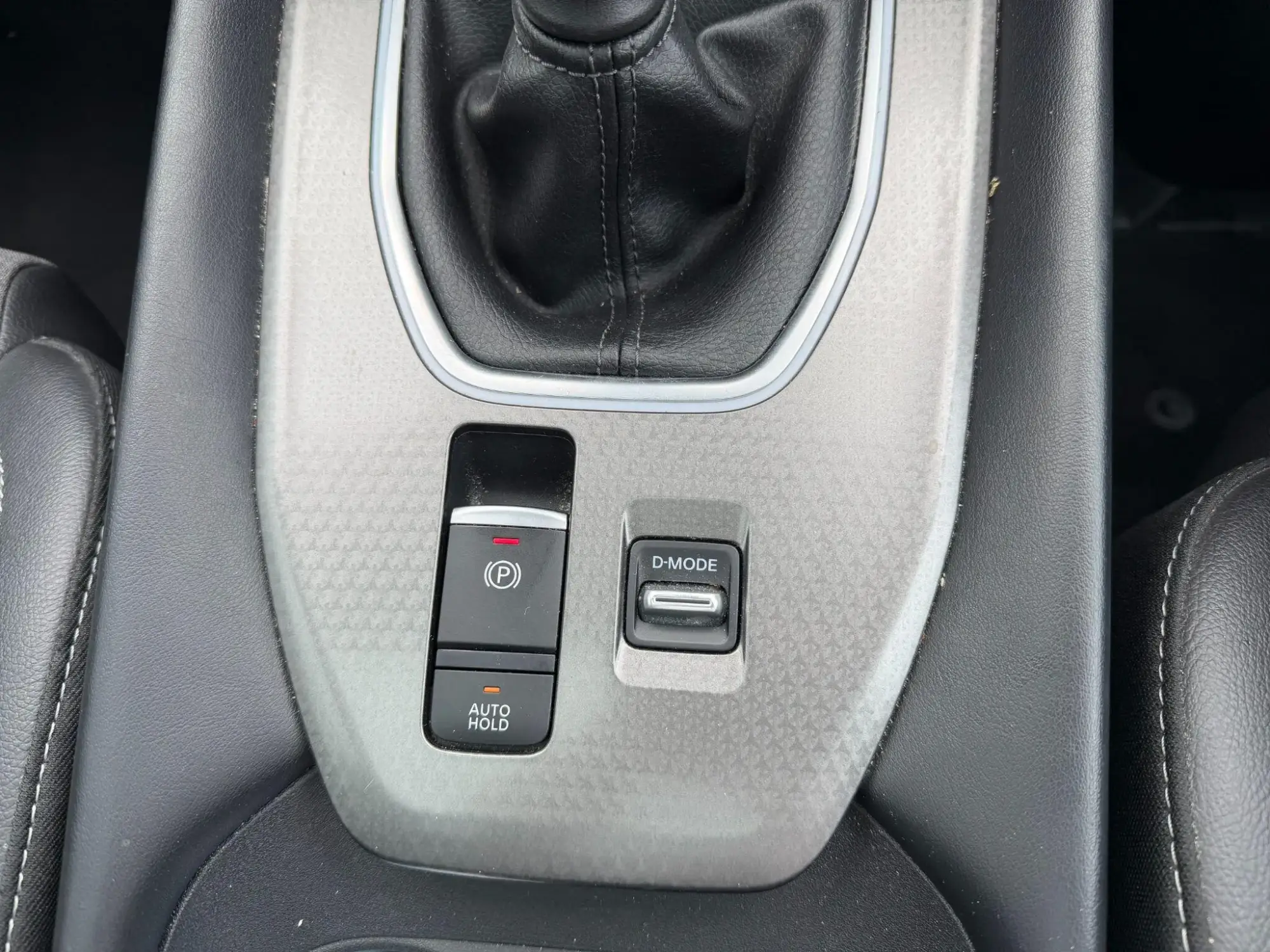 Nissan Qashqai Image 16 Nissan Qashqai Image 16