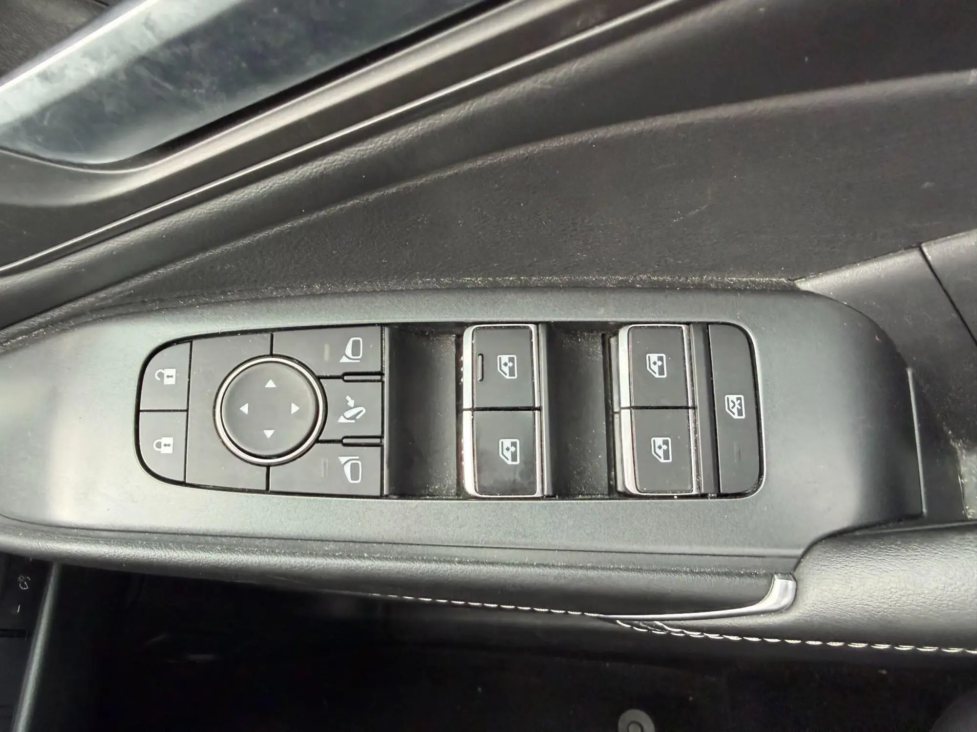Nissan Qashqai Image 18 Nissan Qashqai Image 18