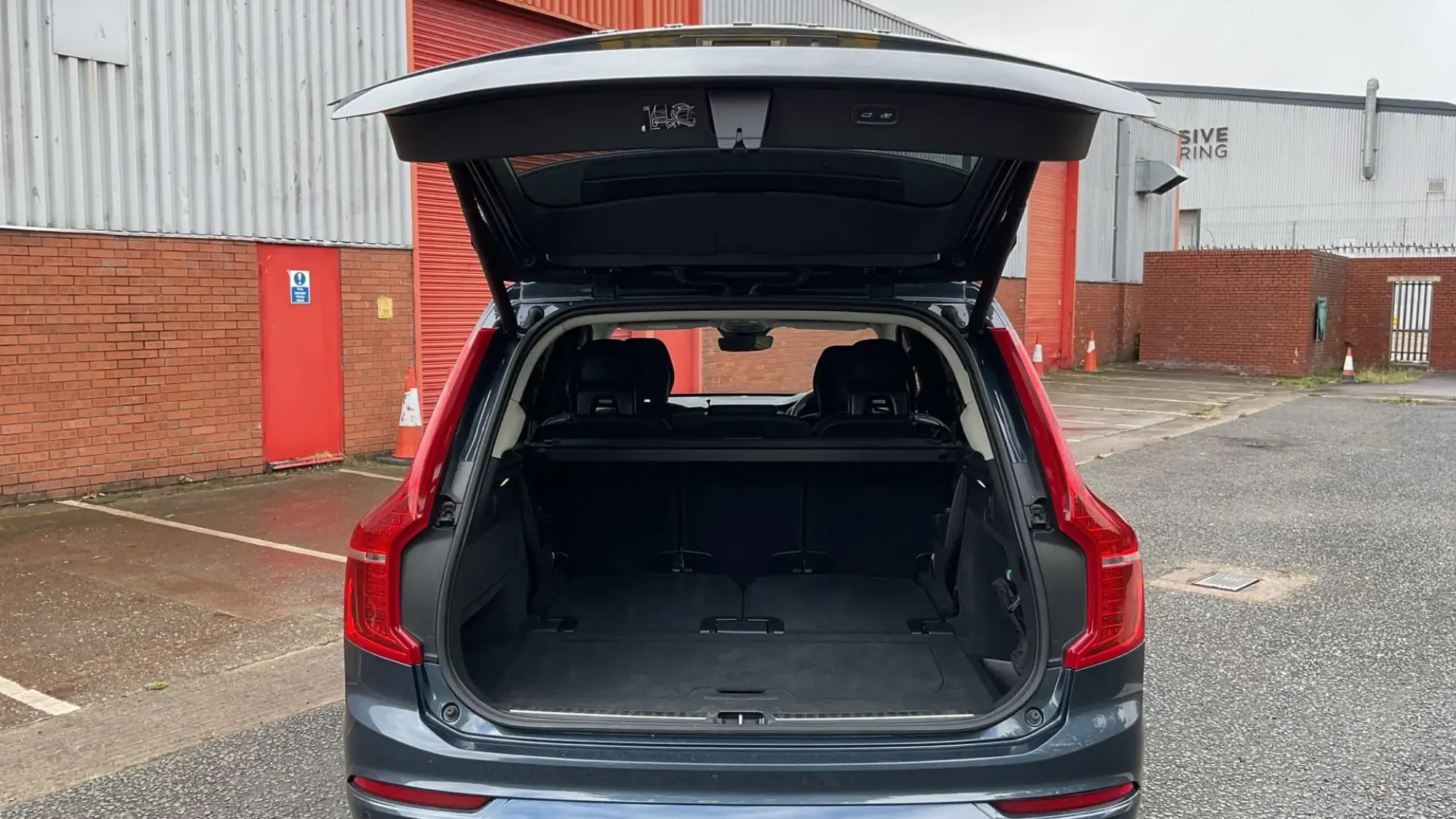 Volvo XC90 Image 13