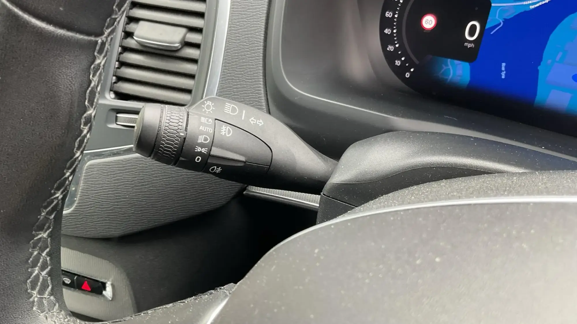 Volvo XC90 Image 20