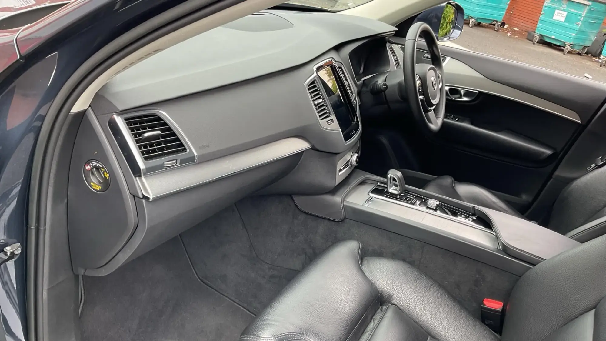 Volvo XC90 Image 25