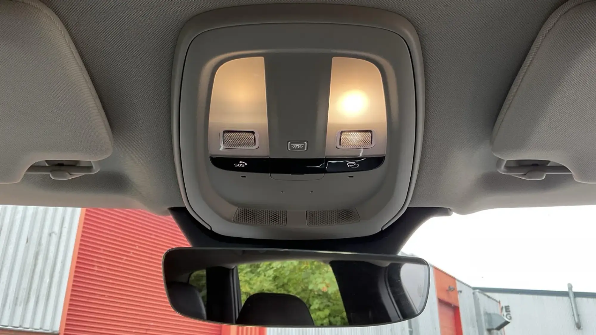 Volvo XC90 Image 28