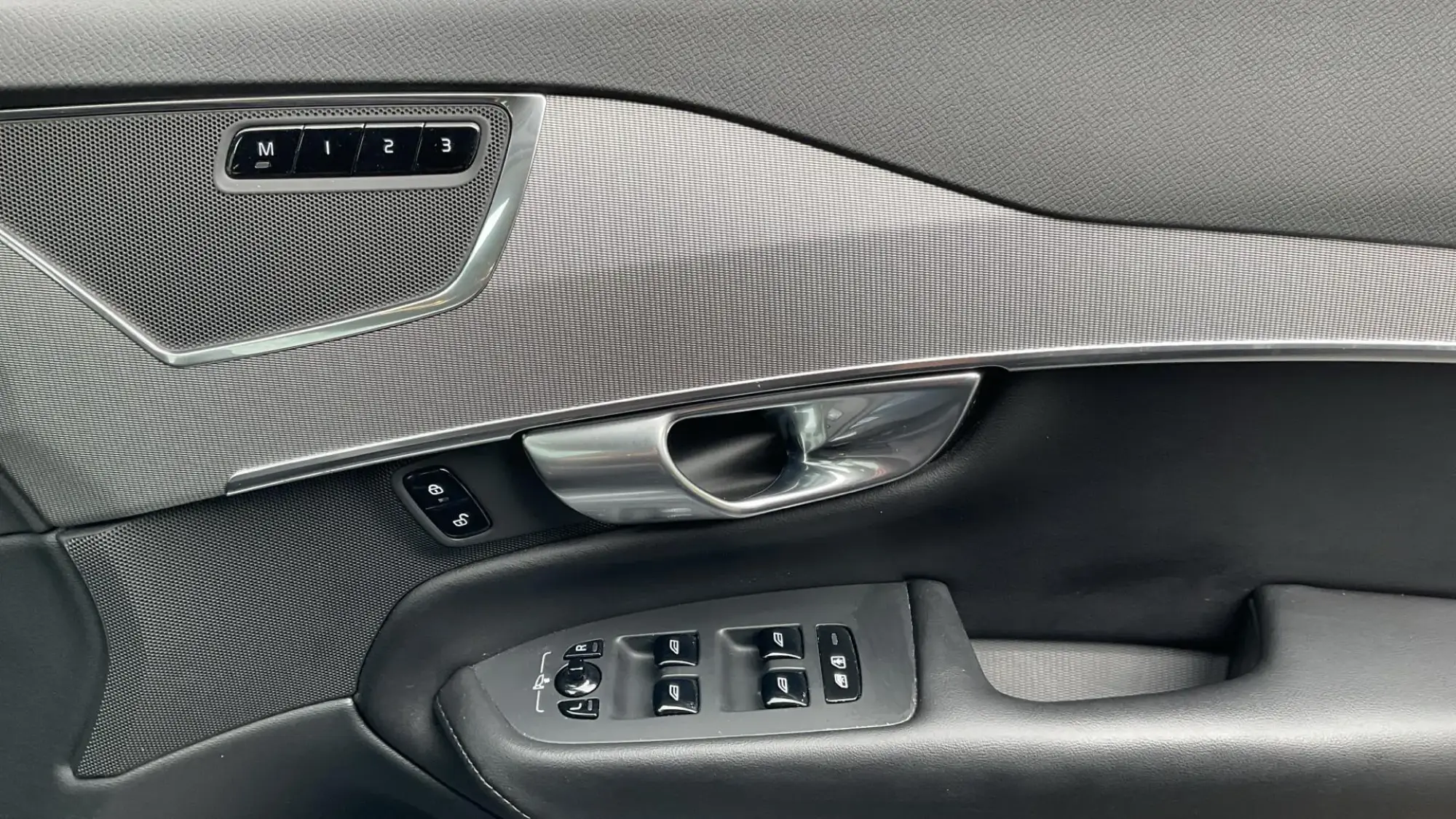 Volvo XC90 Image 29
