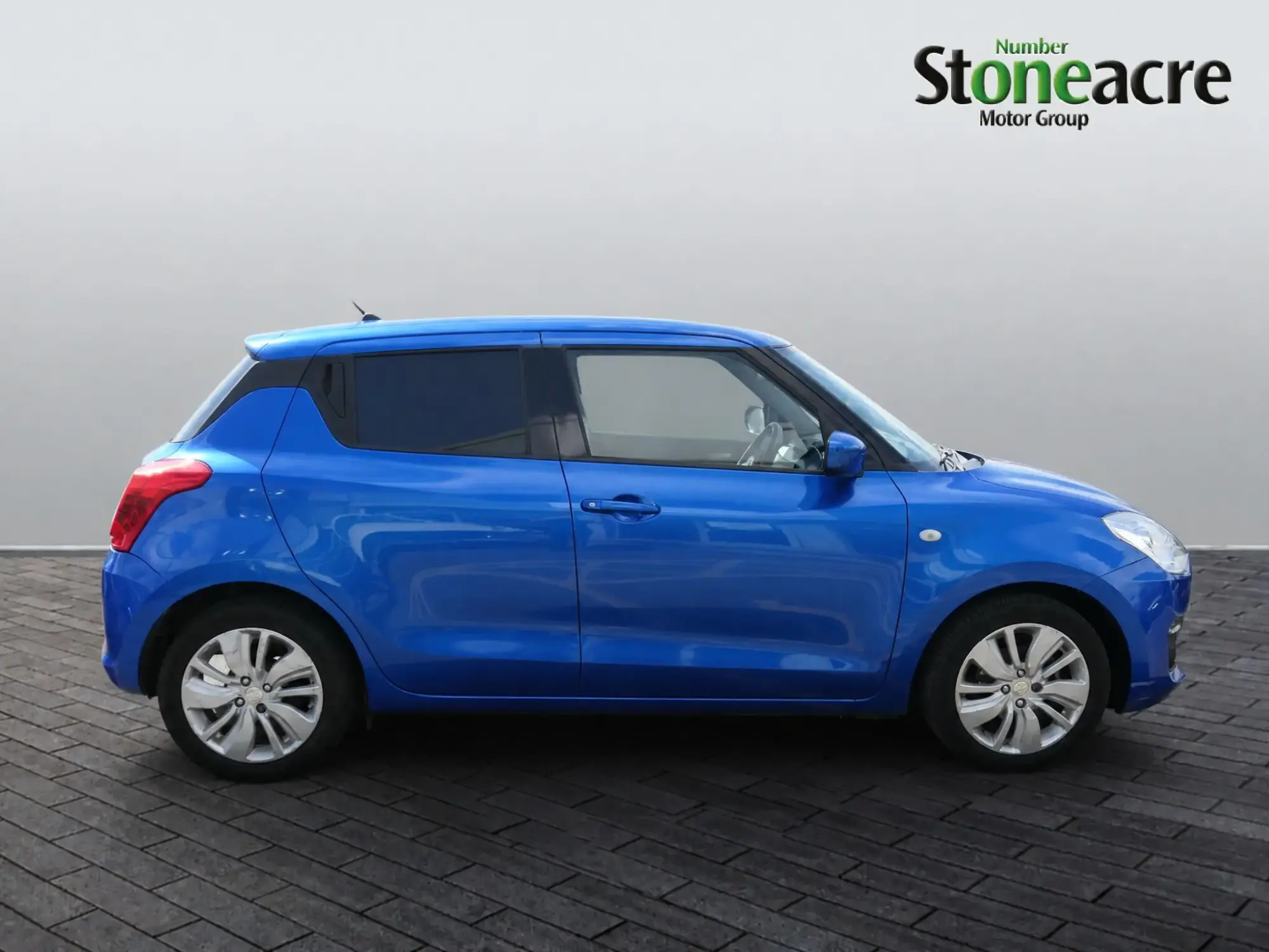 Suzuki Swift Image 8 Suzuki Swift Image 8